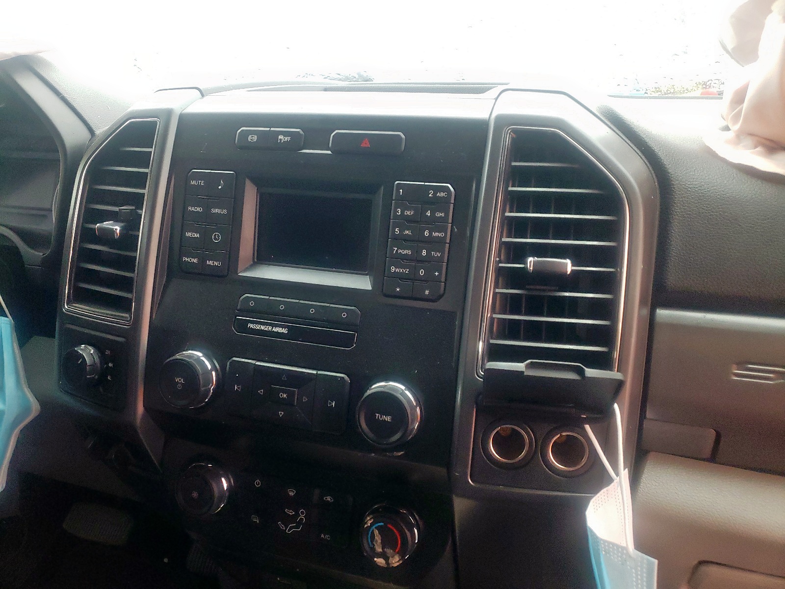 Photo 9 from auction – 2019 FORD F250 SUPER with VIN 1FT7W2BT3KEE95610