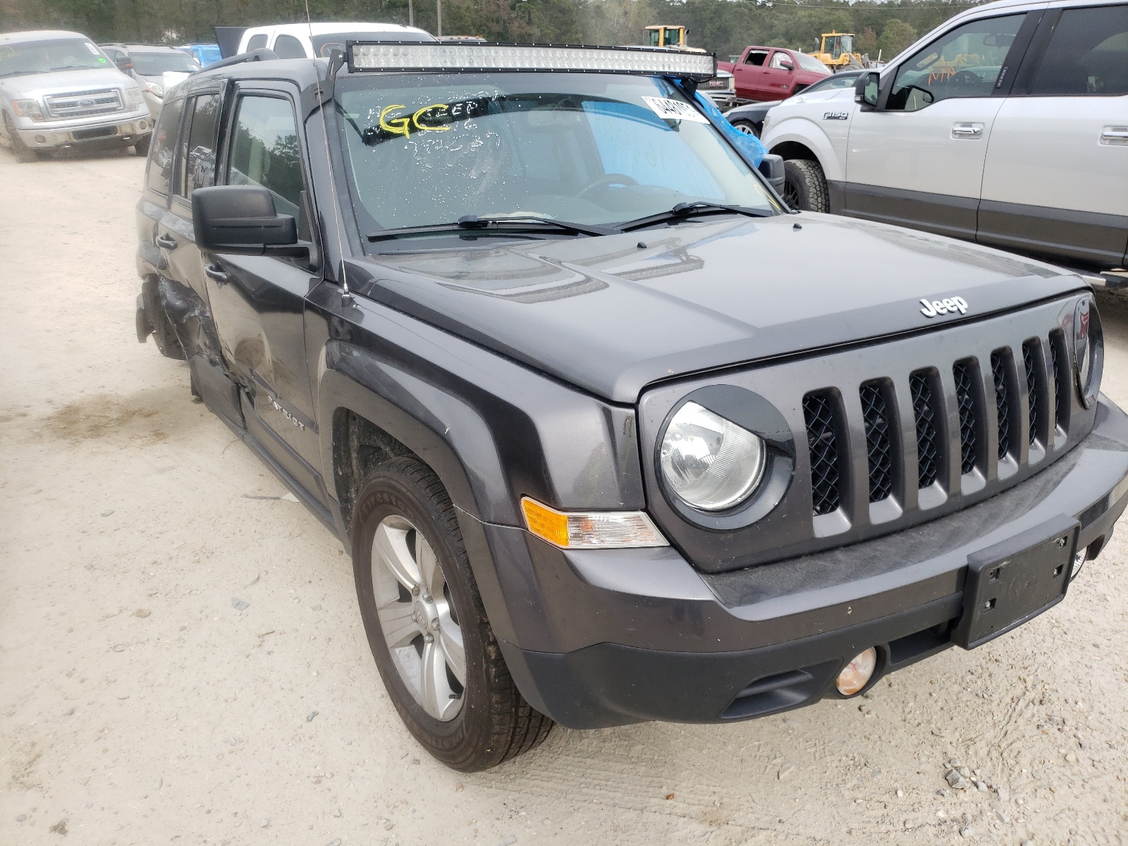 JEEP PATRIOT LA 2016 with VIN 1C4NJPFA2GD792537 - Photo from auction