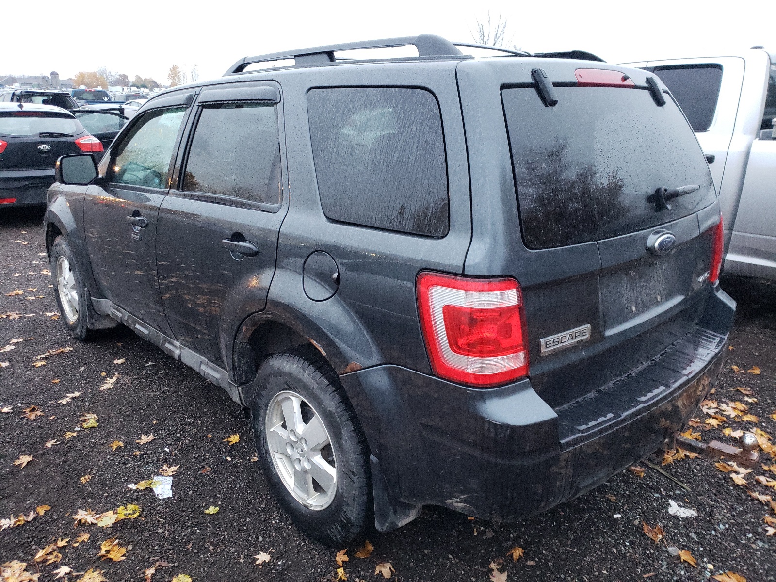 Photo 3 from auction – 2009 FORD ESCAPE XLT with VIN 1FMCU93G39KB85401