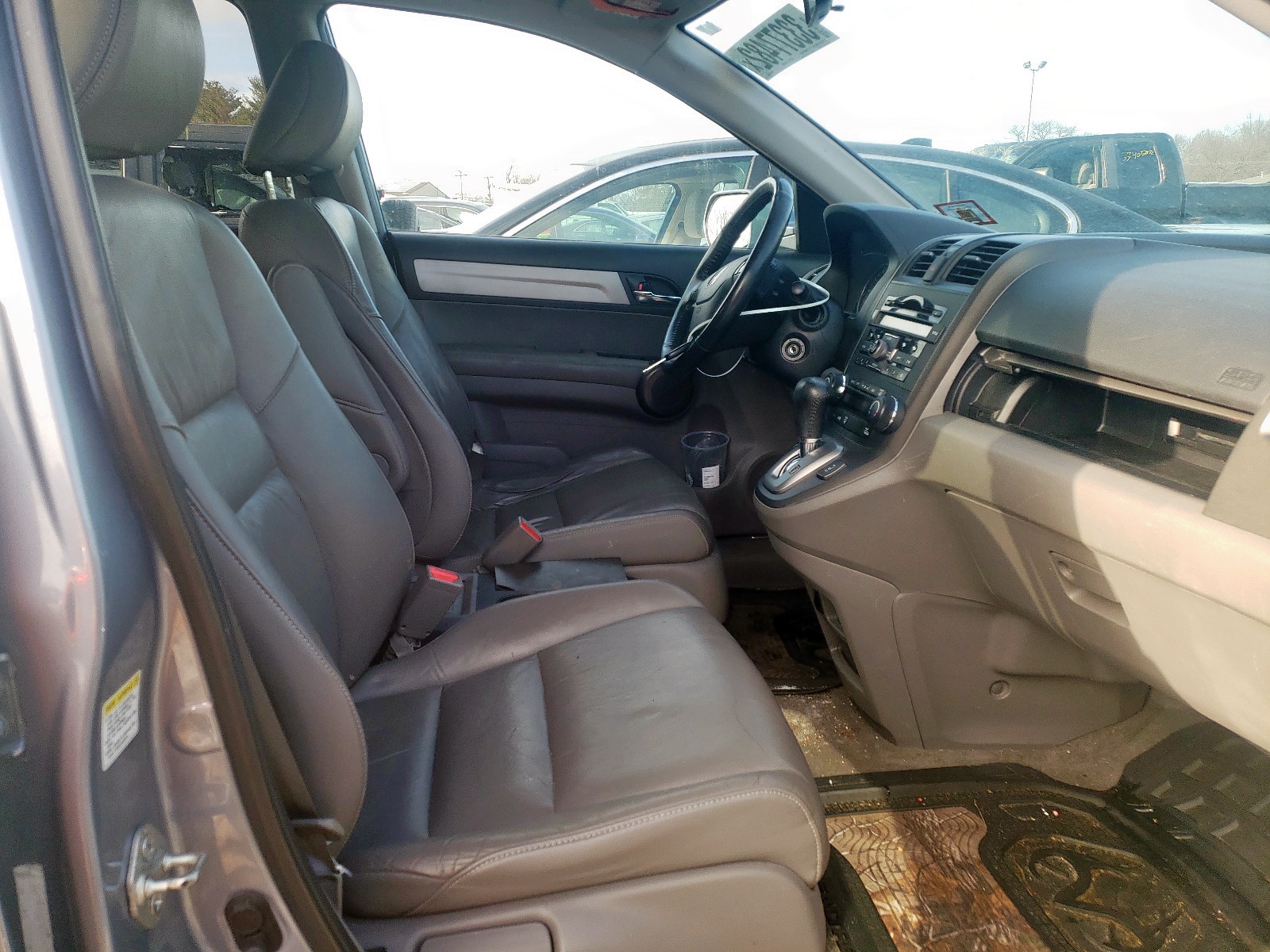 Photo 5 from auction – 2011 HONDA CR-V EXL with VIN 5J6RE4H79BL046536