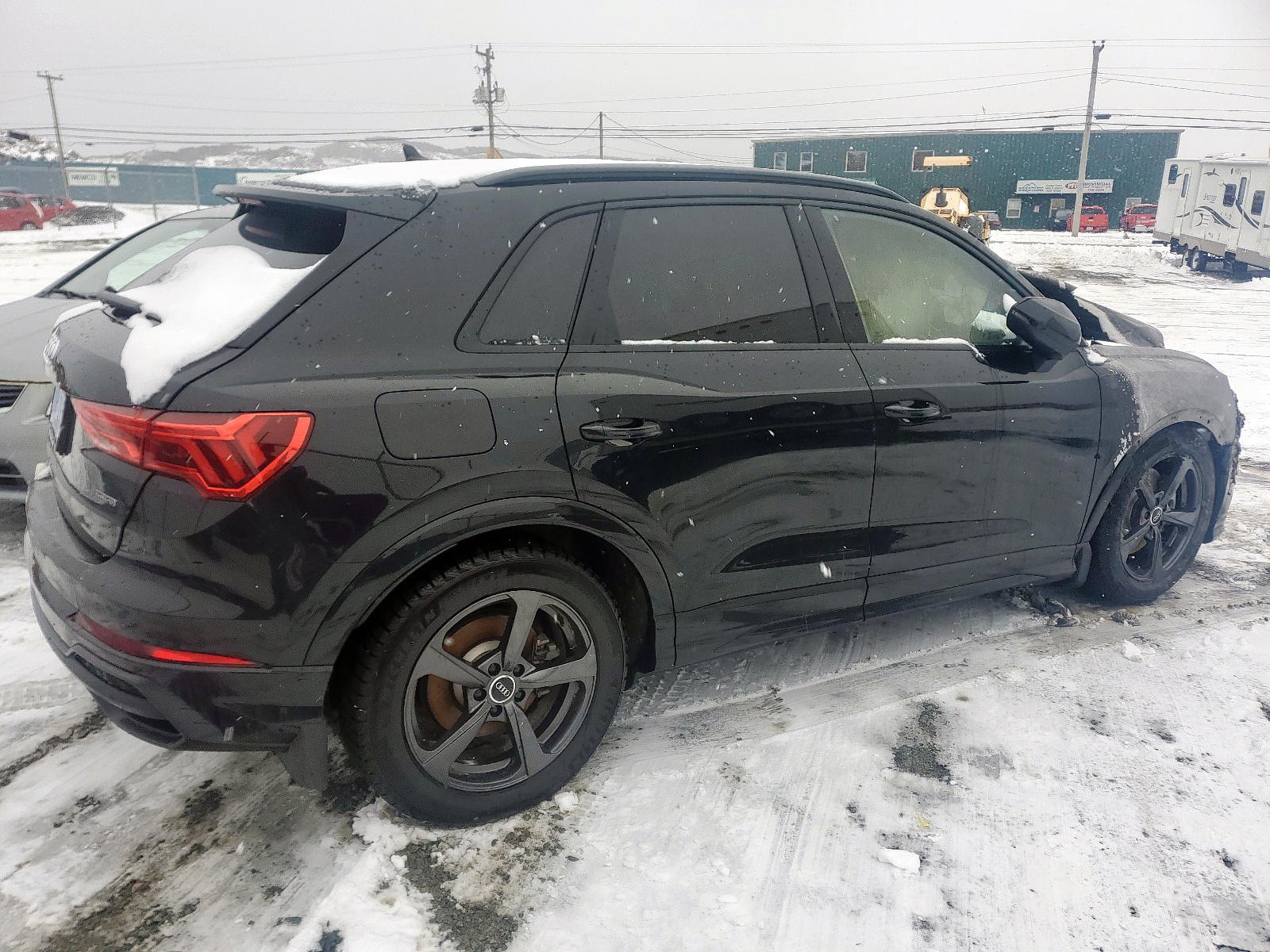 Photo 4 from auction – 2021 AUDI Q3 TECHNIK with VIN WA1FECF33M1087577