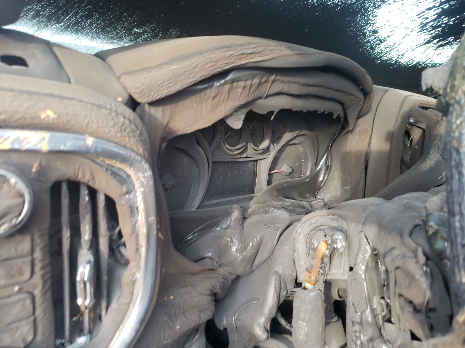 Photo 8 from auction – 2021 CHEVROLET SILVERADO with VIN 3GCUYGED5MG404718