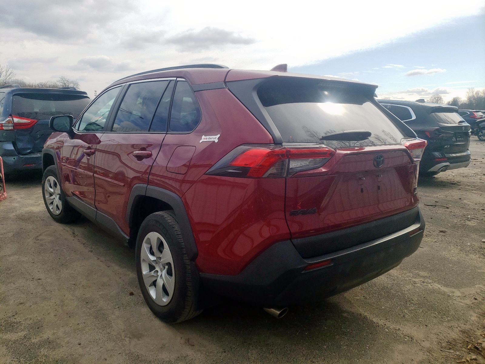 Photo 3 from auction – 2020 TOYOTA RAV4 LE with VIN 2T3F1RFV5LW115787