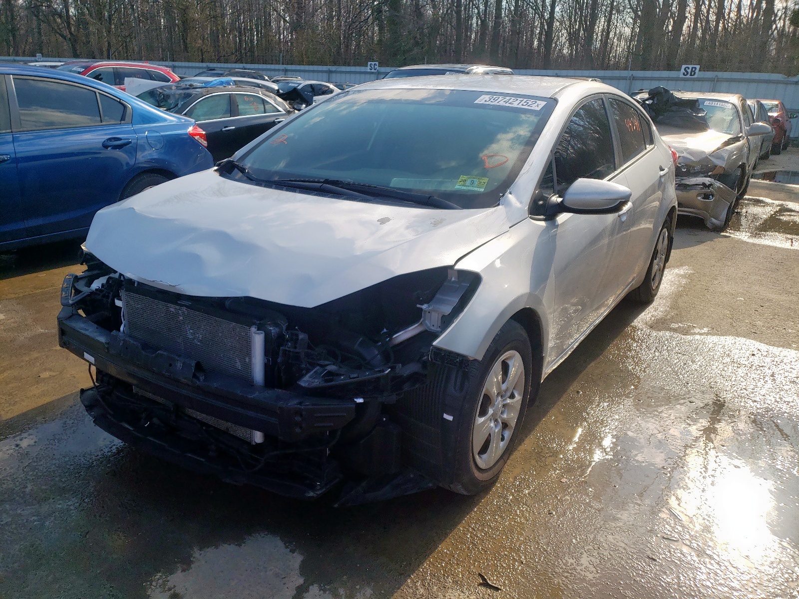 Photo 2 from auction – 2016 KIA FORTE LX with VIN KNAFK4A66G5528344