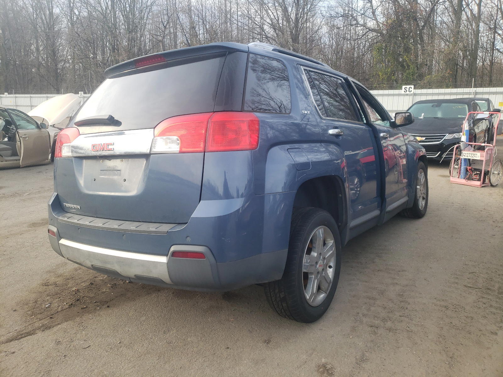 Photo 4 from auction – 2012 GMC TERRAIN SL with VIN 2GKALWEK9C6219564