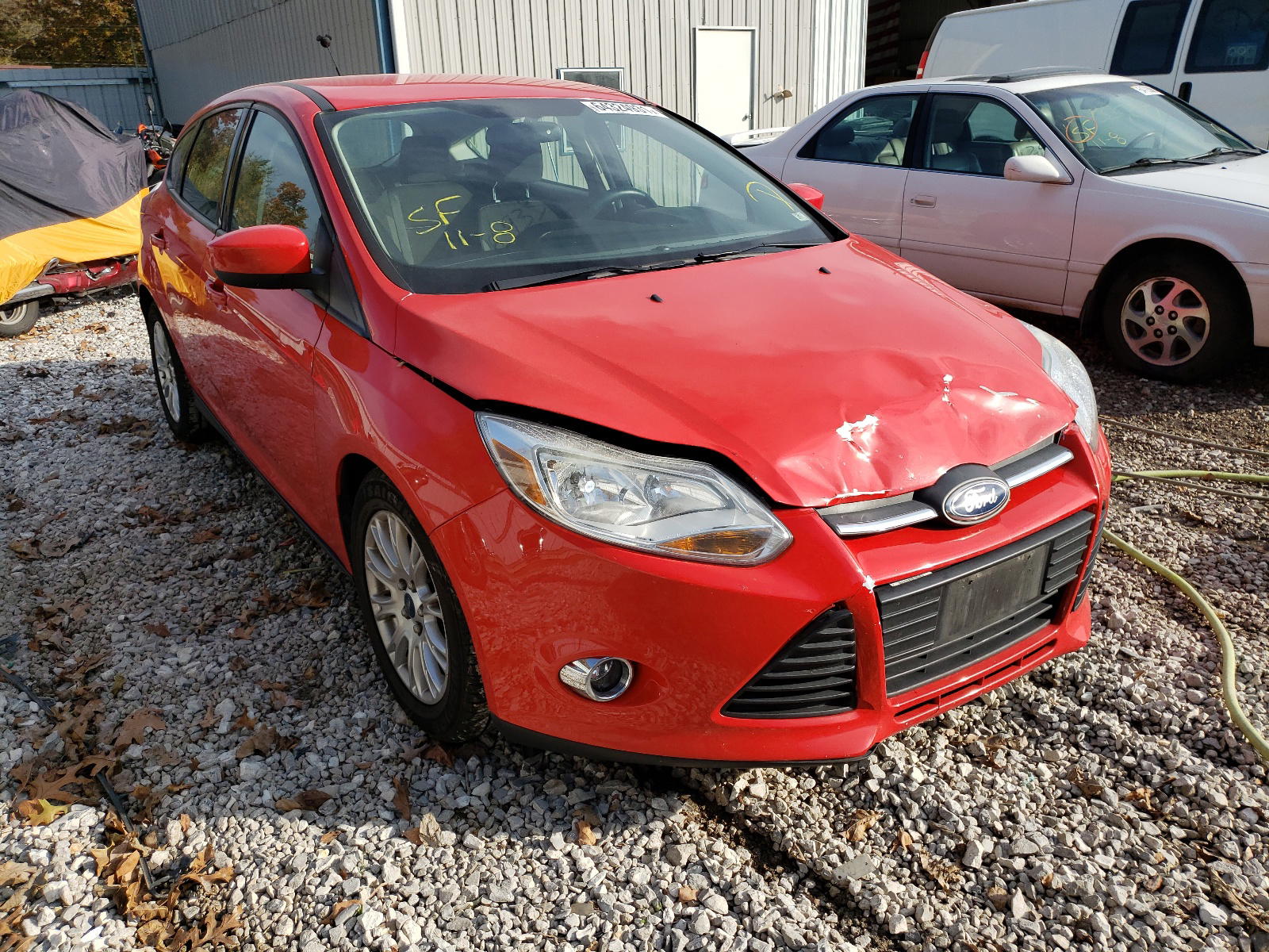 FORD FOCUS SE 2012 with VIN 1FAHP3K2XCL107290 - Photo from auction