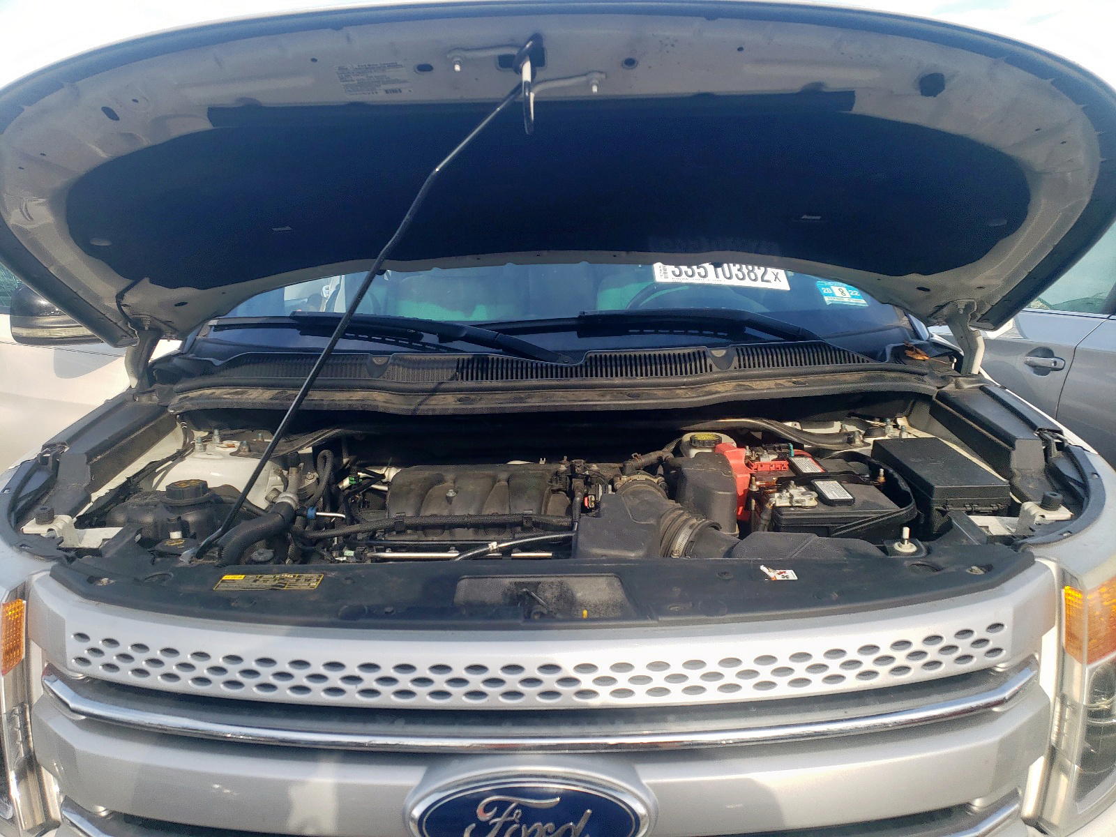 Photo 7 from auction – 2011 FORD EXPLORER X with VIN 1FMHK7D81BGA83241