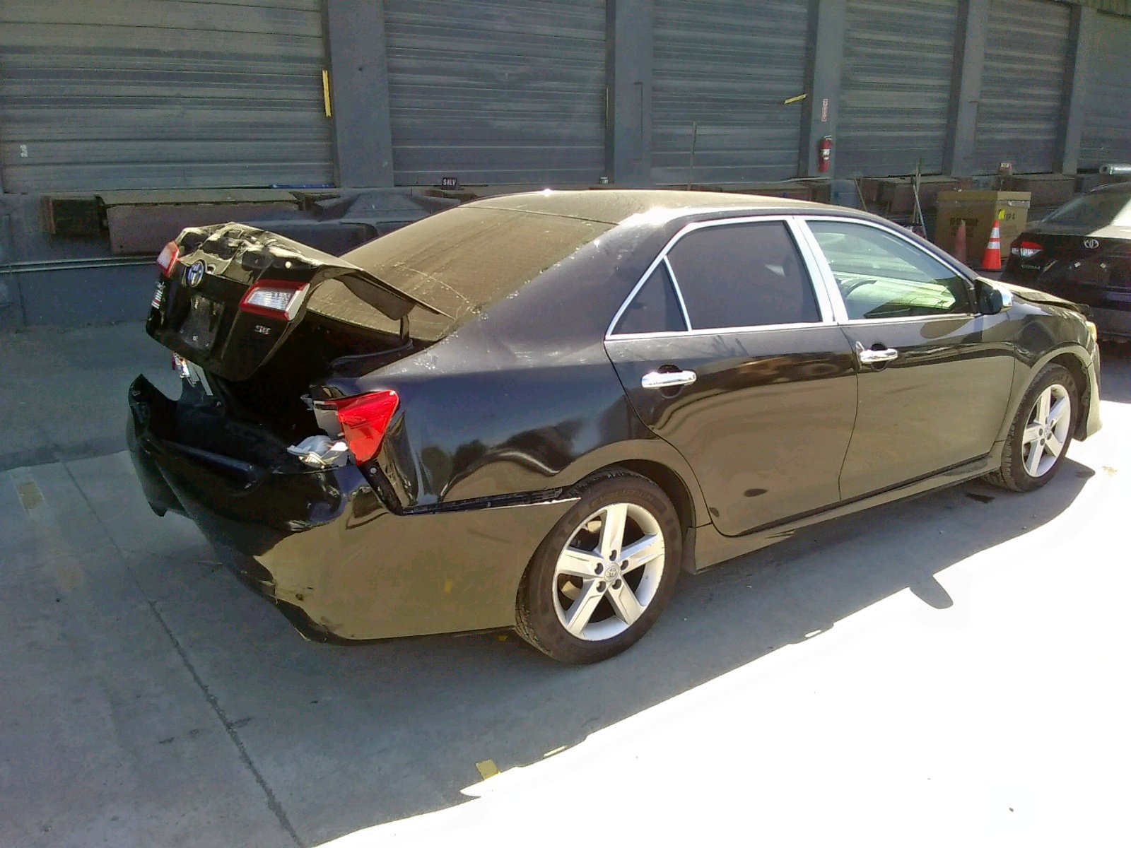 Photo 4 from auction – 2013 TOYOTA CAMRY L with VIN 4T1BF1FK0DU644338