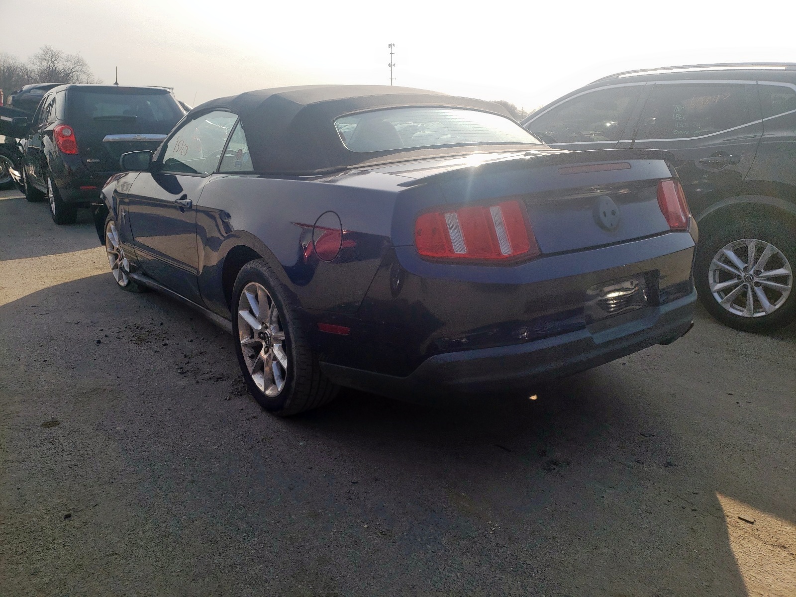 Photo 3 from auction – 2010 FORD MUSTANG with VIN 1ZVBP8EN8A5115129