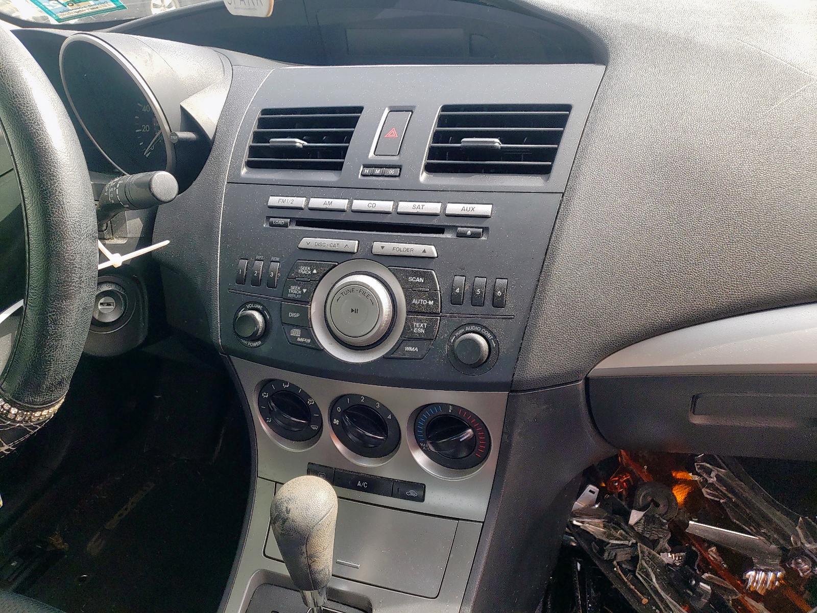 Zdjęcie 10 z aukcji – 2011 MAZDA 3 I z VIN JM1BL1VG6B1404168