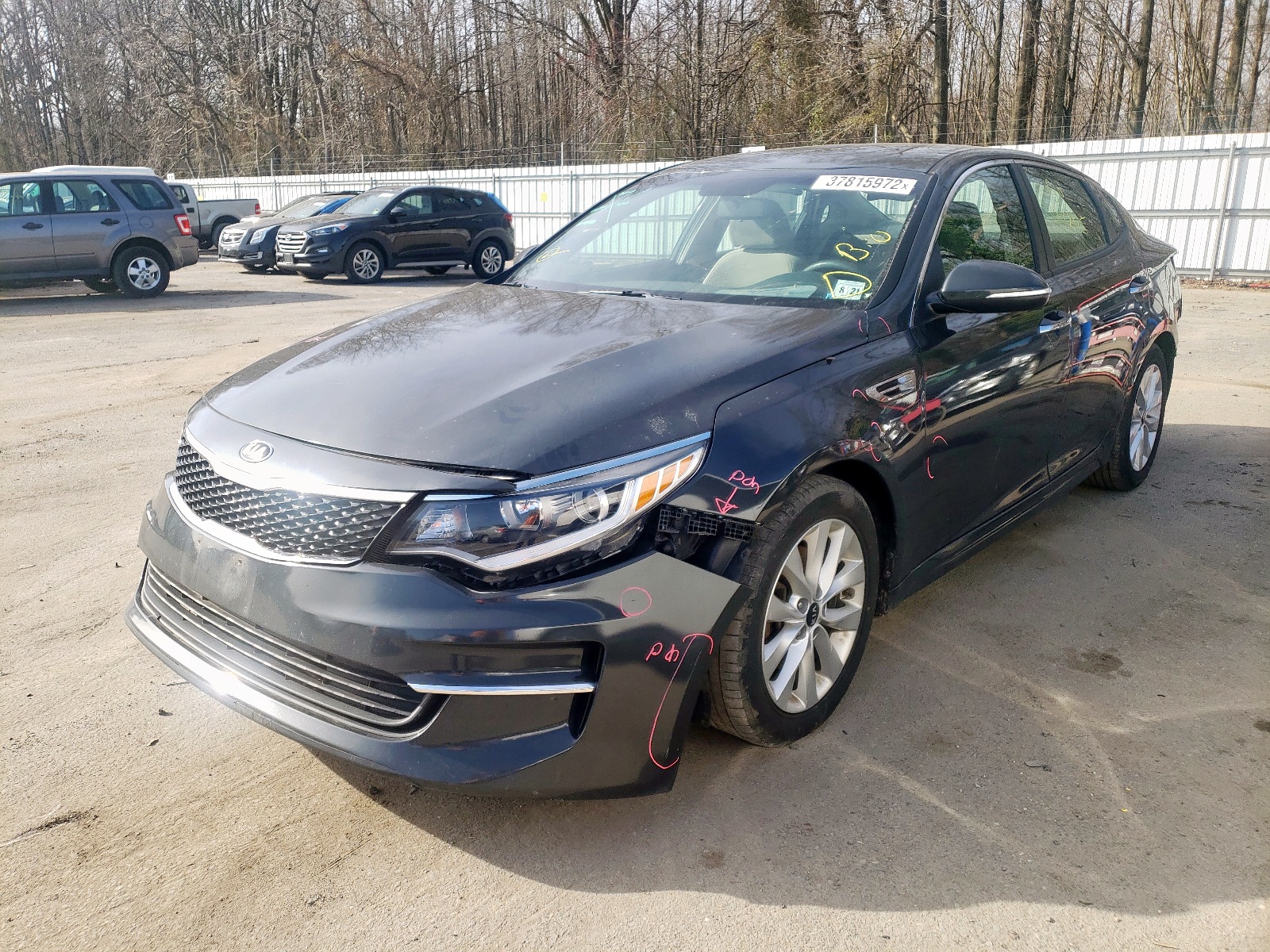 Photo 2 from auction – 2016 KIA OPTIMA LX with VIN 5XXGT4L37GG065293