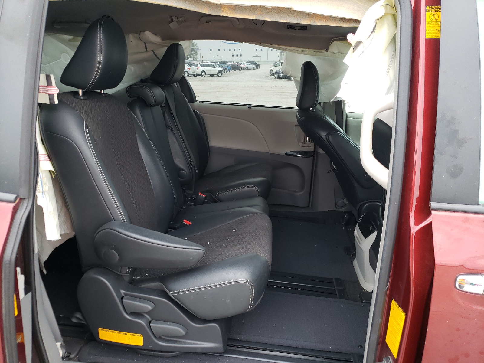 Photo 6 from auction – 2013 TOYOTA SIENNA SPO with VIN 5TDXK3DC1DS302270
