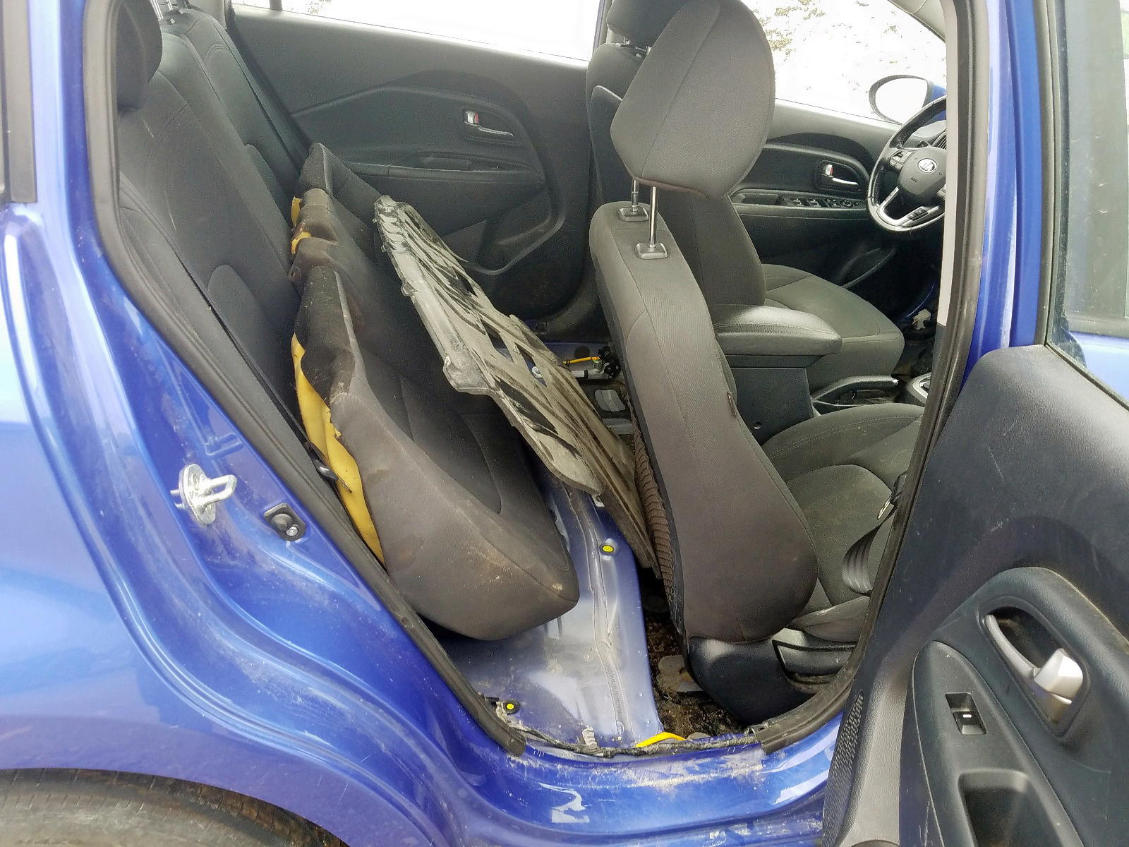 Photo 6 from auction – 2014 KIA RIO EX with VIN KNADN4A32E6378468