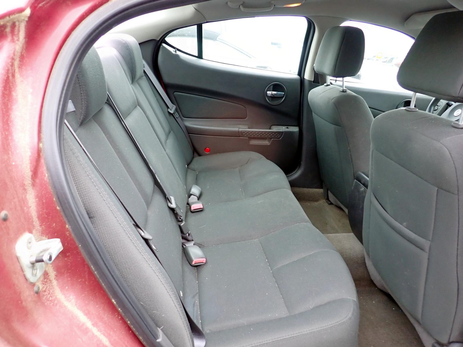 Photo 6 from auction – 2004 PONTIAC GRAND PRIX with VIN 2G2WP522841289001
