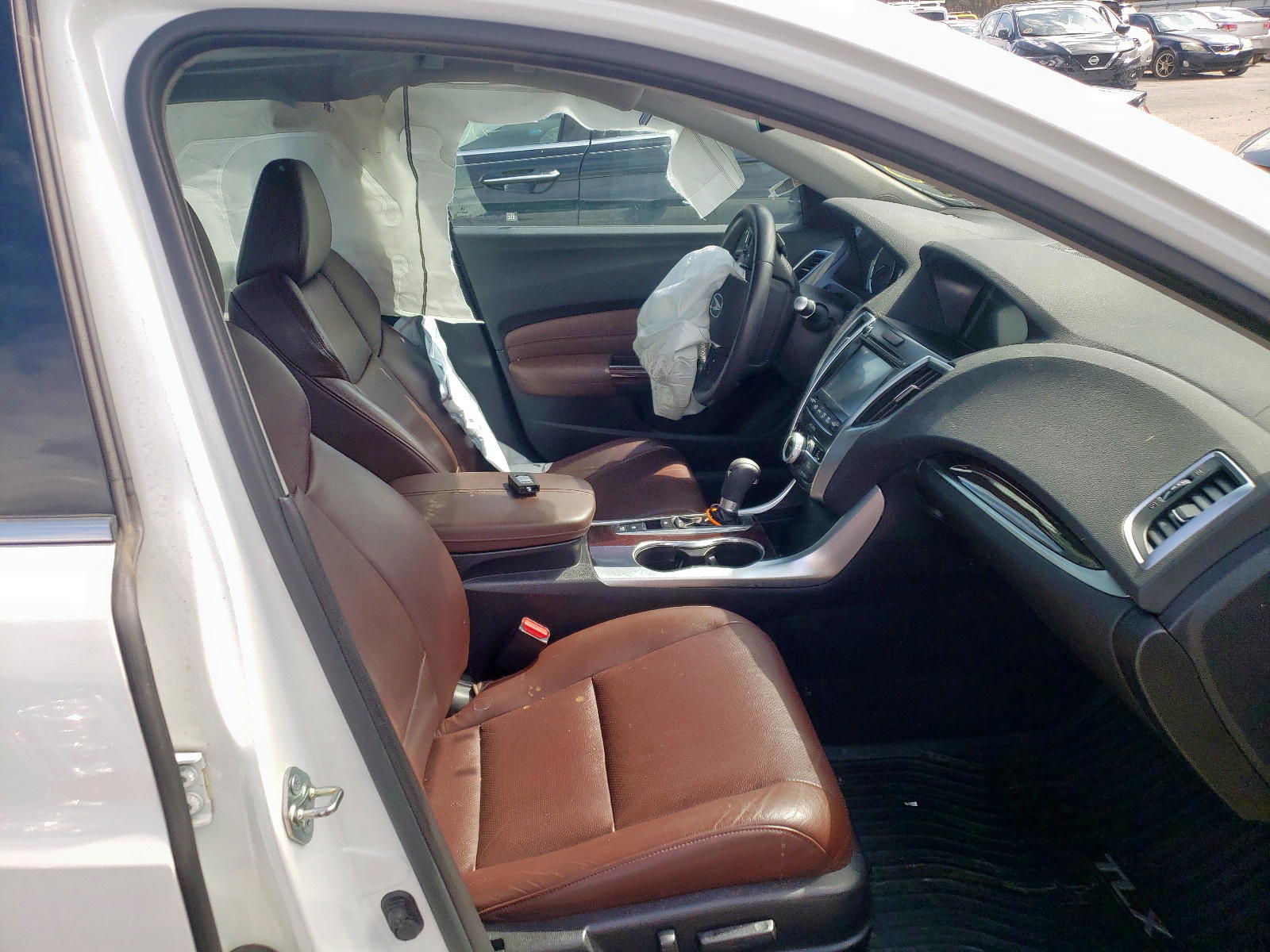 Photo 5 from auction – 2015 ACURA TLX TECH with VIN 19UUB1F5XFA011869