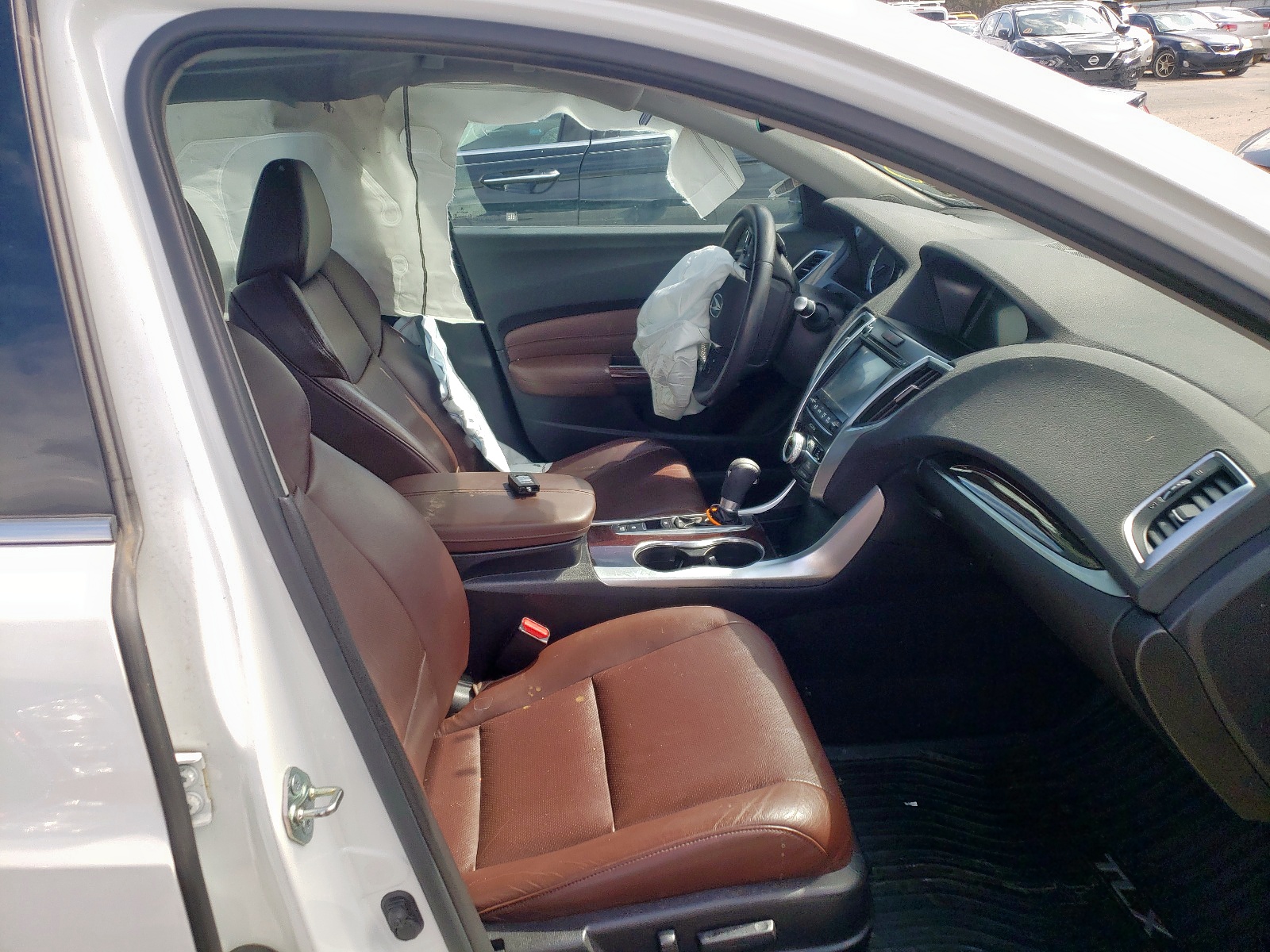 Zdjęcie 5 z aukcji – 2015 ACURA TLX TECH z VIN 19UUB1F5XFA011869