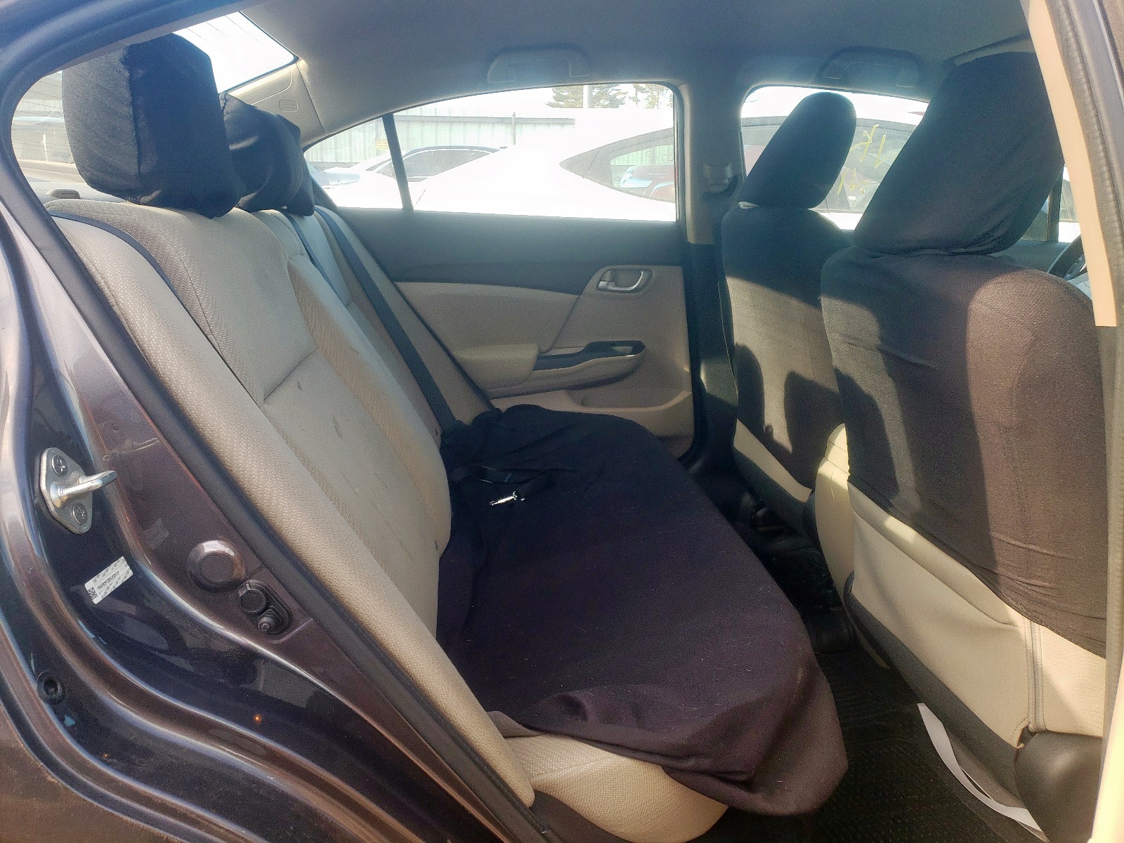 Photo 6 from auction – 2013 HONDA CIVIC LX with VIN 19XFB2F53DE238117