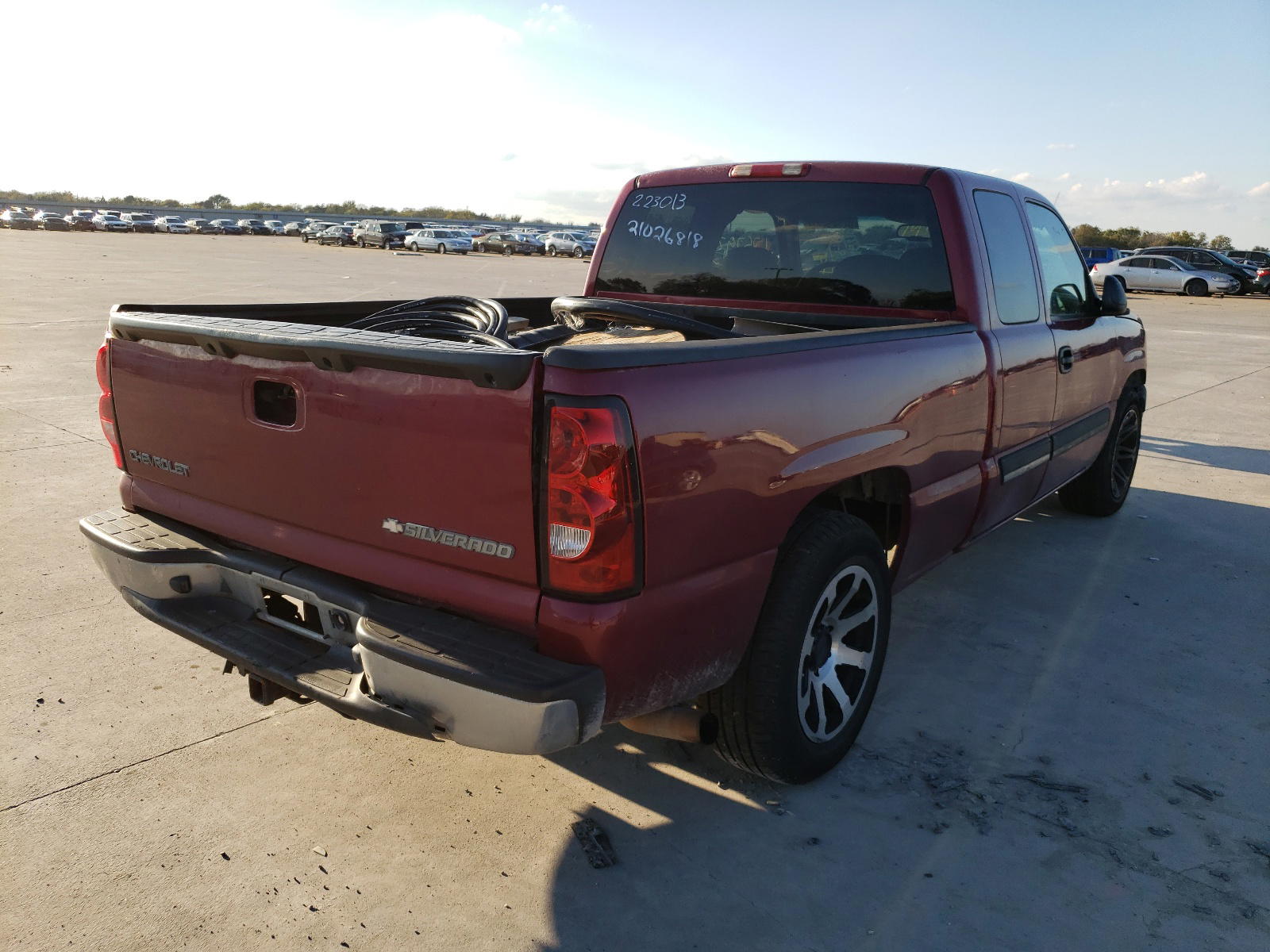 Photo 4 from auction – 2005 CHEVROLET SILVERADO with VIN 2GCEC19V551155219