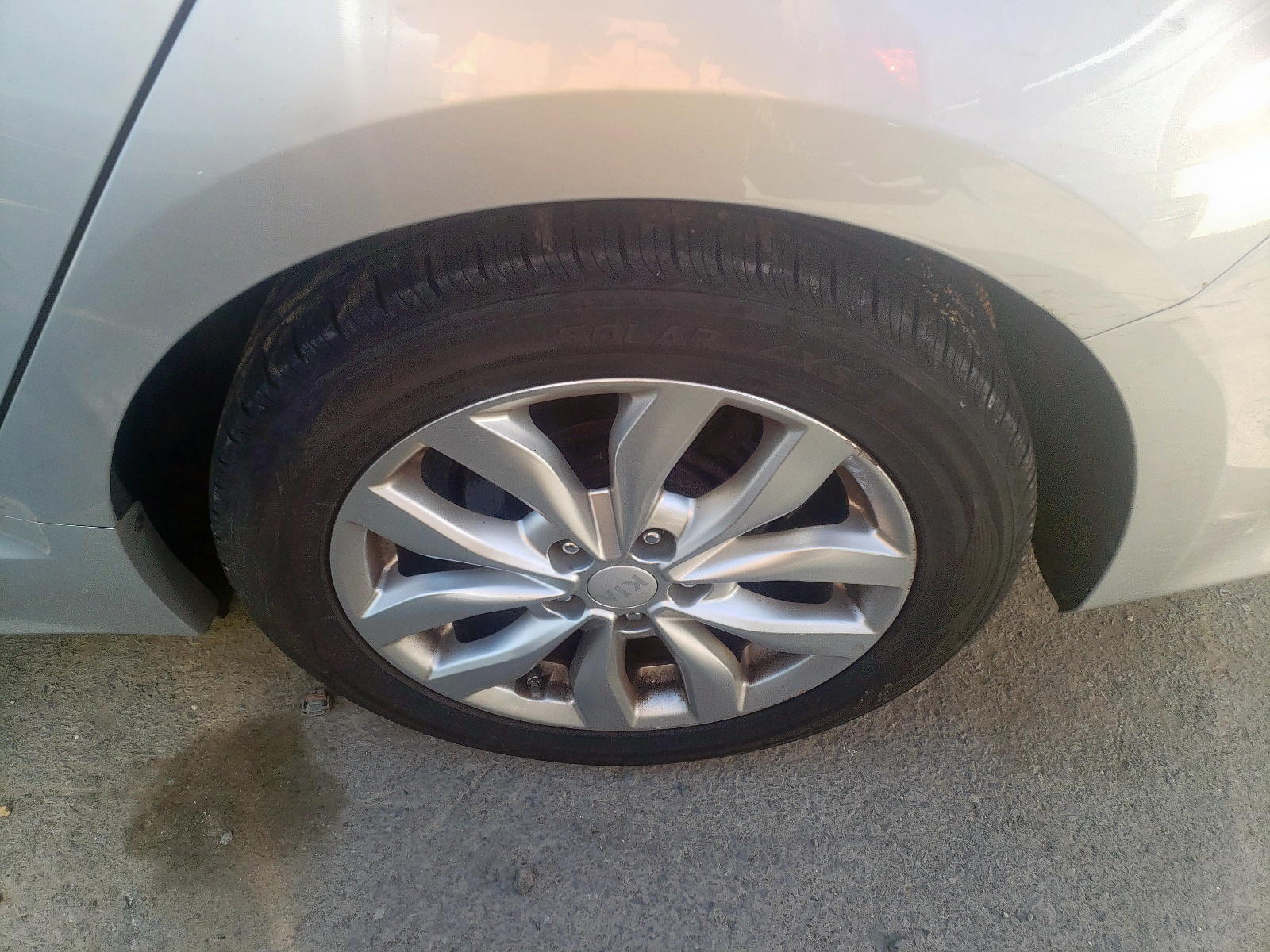 Photo 9 from auction – 2015 KIA OPTIMA EX with VIN 5XXGN4A77FG437990