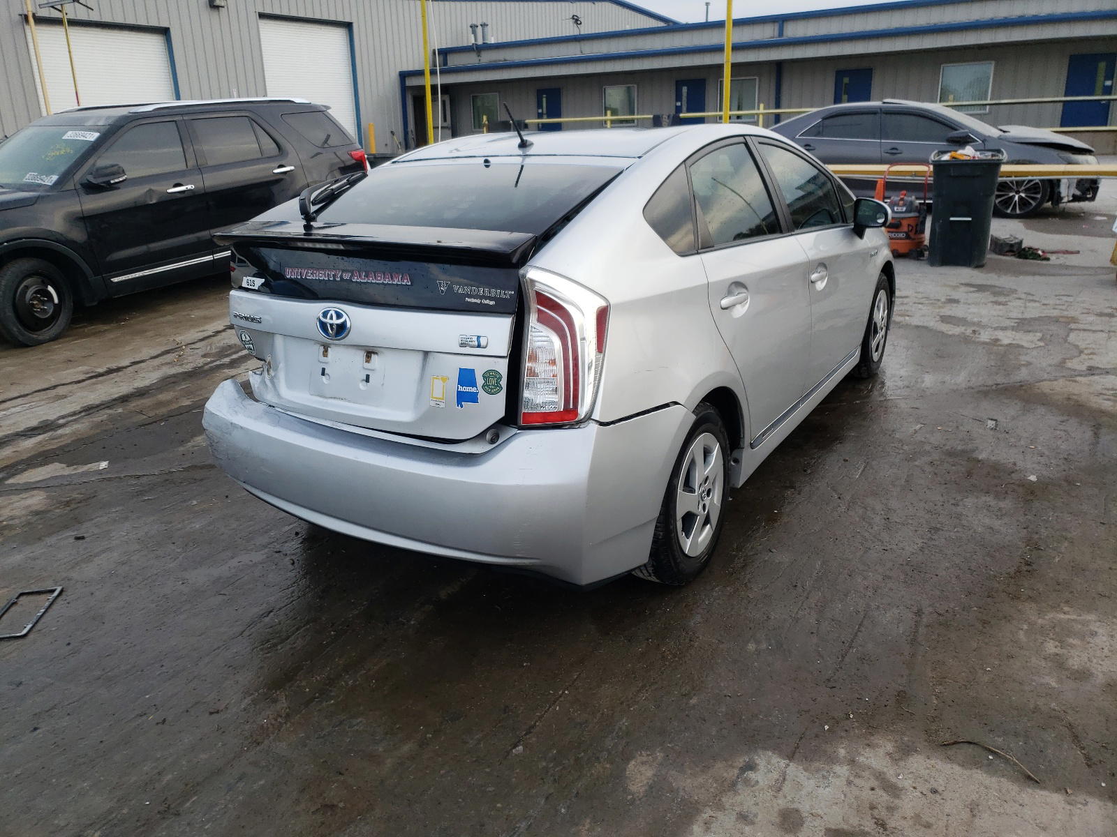 Photo 4 from auction – 2012 TOYOTA PRIUS with VIN JTDKN3DU6C1563920