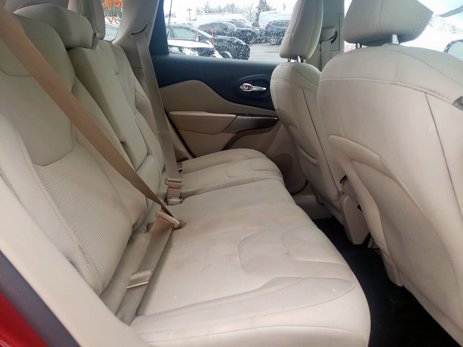 Photo 6 from auction – 2020 JEEP CHEROKEE L with VIN 1C4PJLCB7LD601302