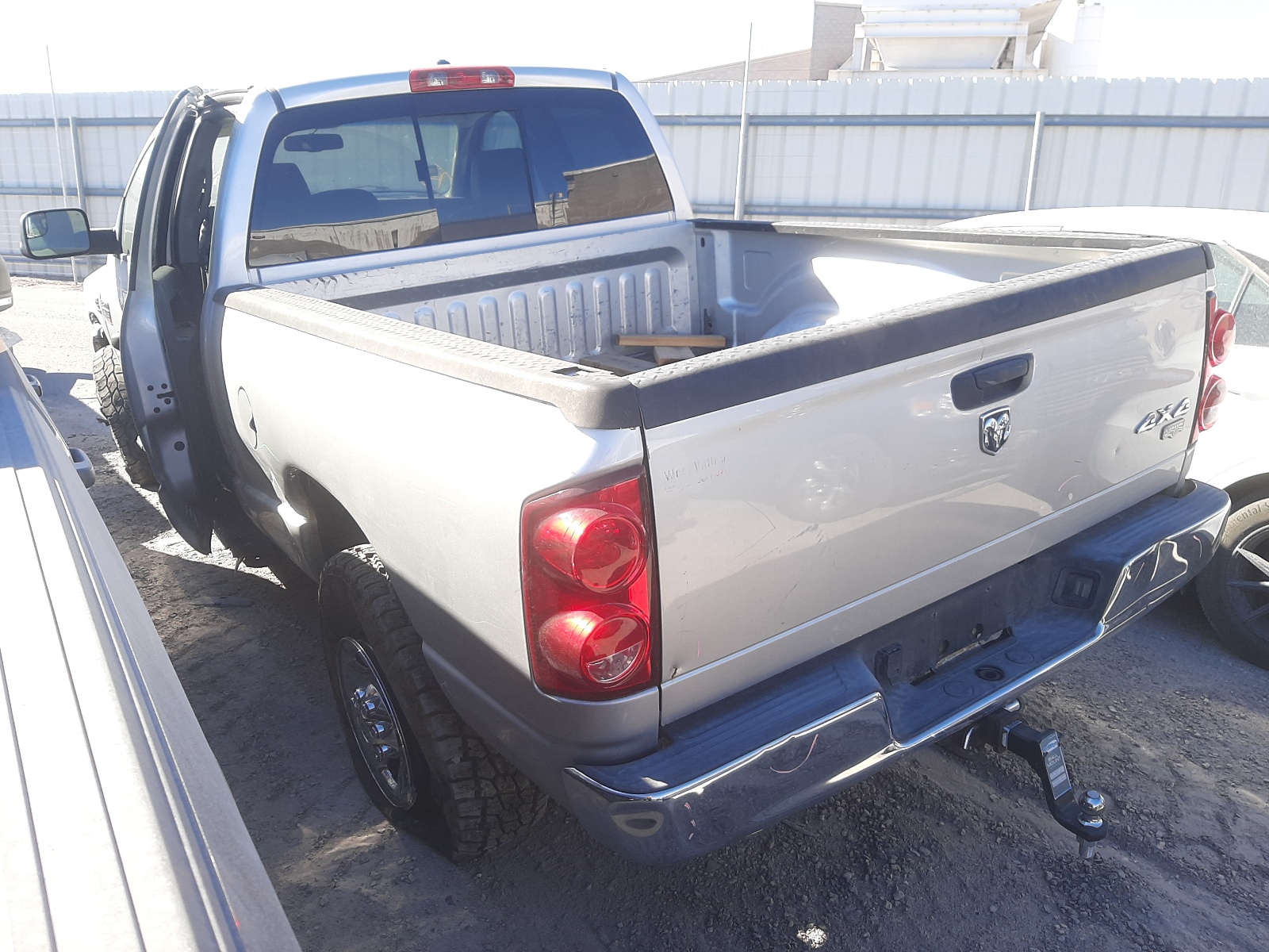 Photo 3 from auction – 2007 DODGE RAM 3500 S with VIN 3D7MX38A27G768067