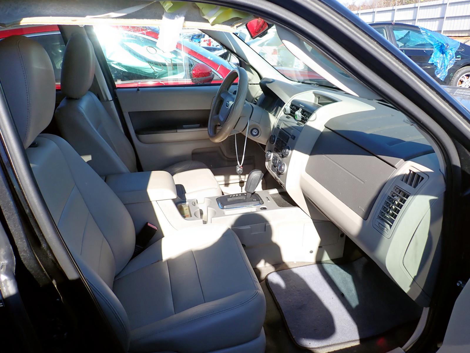 Photo 5 from auction – 2009 FORD ESCAPE XLT with VIN 1FMCU93G59KB47538