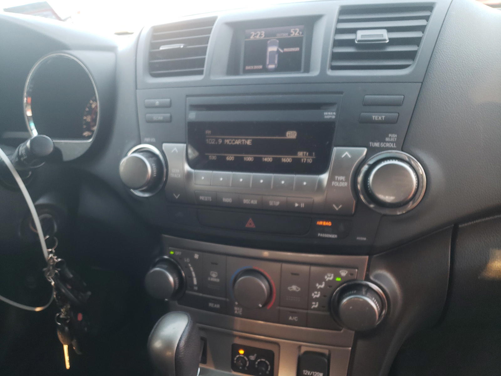 Photo 9 from auction – 2012 TOYOTA HIGHLANDER with VIN 5TDBK3EH8CS142469