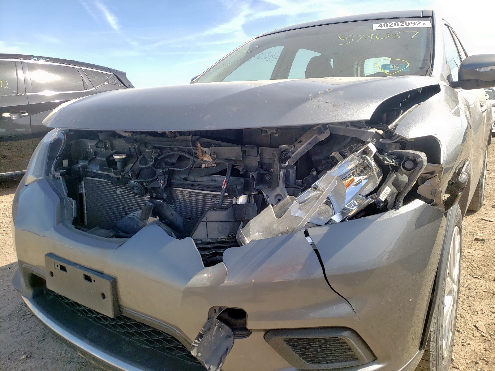 Photo 9 from auction – 2015 NISSAN ROGUE S with VIN KNMAT2MV8FP579087