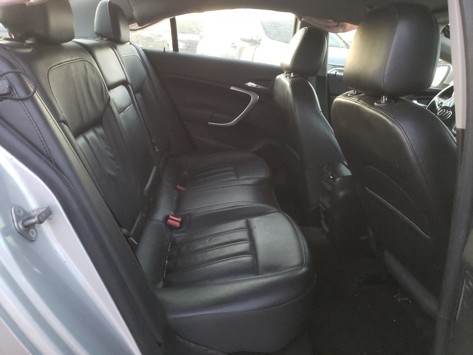 Photo 6 from auction – 2013 BUICK REGAL PREM with VIN 2G4GS5ER5D9217855