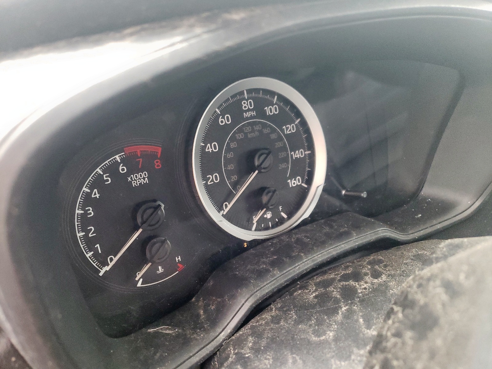 Photo 8 from auction – 2021 TOYOTA COROLLA LE with VIN 5YFEPMAE2MP175171