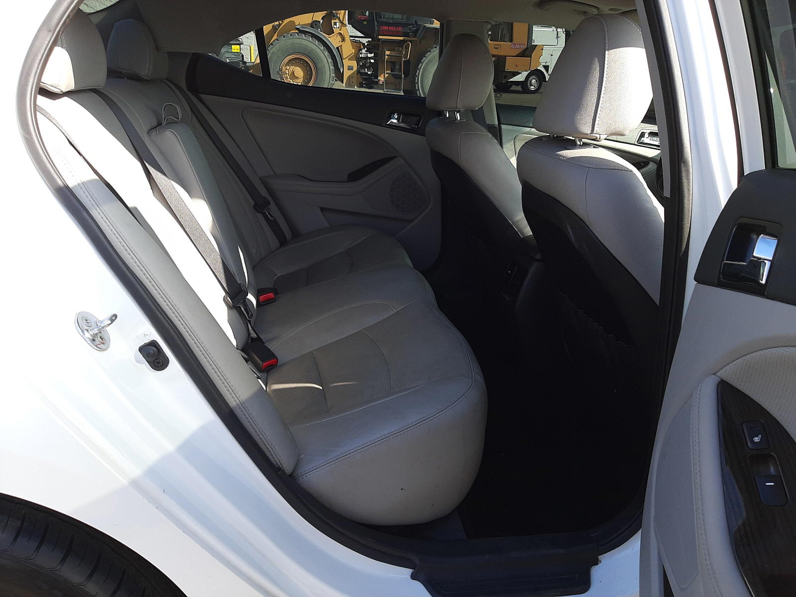 Photo 6 from auction – 2013 KIA OPTIMA EX with VIN 5XXGN4A73DG102223