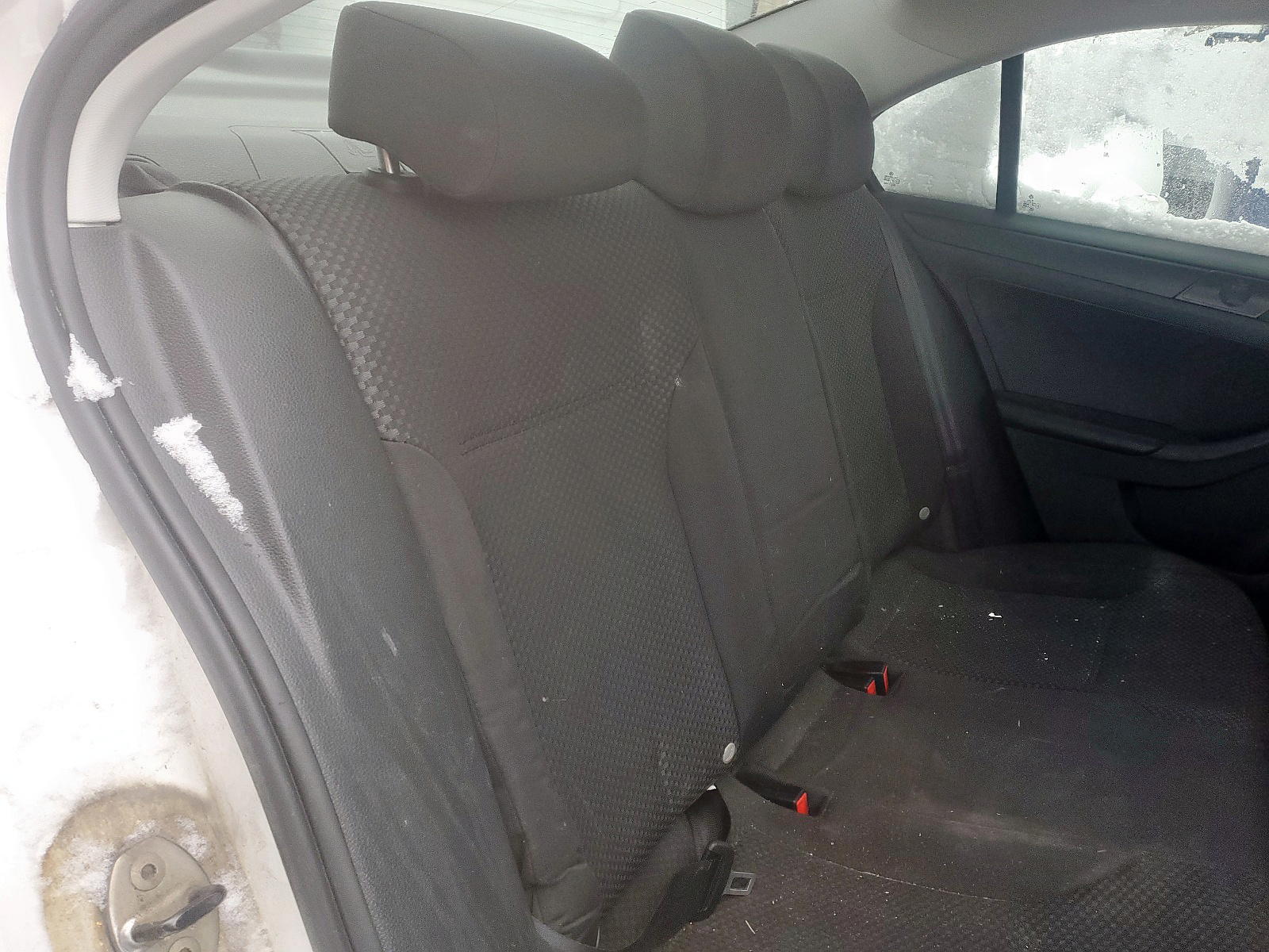 Photo 6 from auction – 2013 VOLKSWAGEN JETTA BASE with VIN 3VW2K7AJ3DM277342