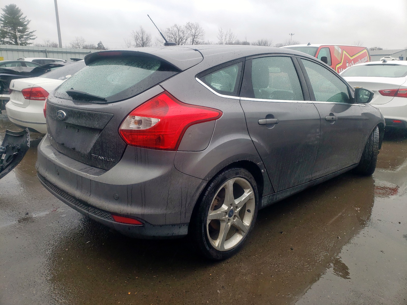 Photo 4 from auction – 2012 FORD FOCUS TITA with VIN 1FAHP3N21CL307258