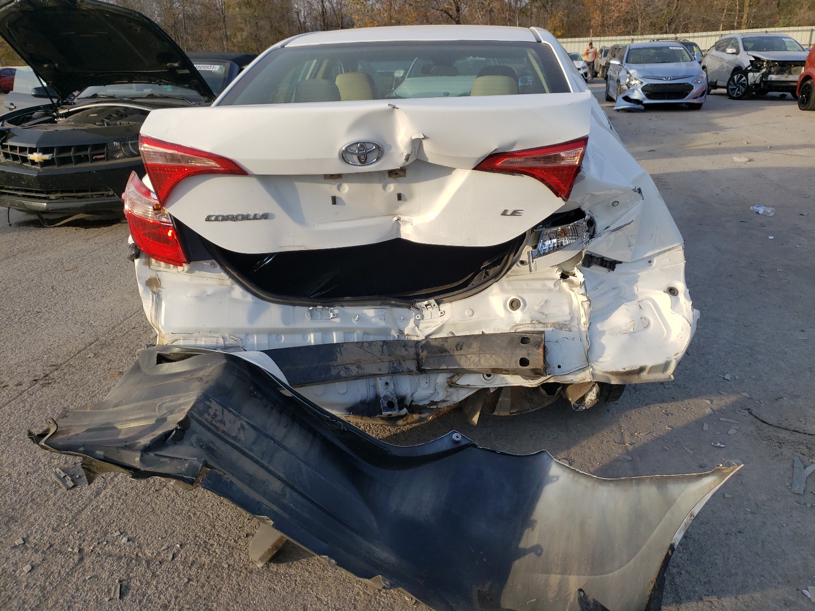 Photo 9 from auction – 2017 TOYOTA COROLLA L with VIN 5YFBURHE9HP618971