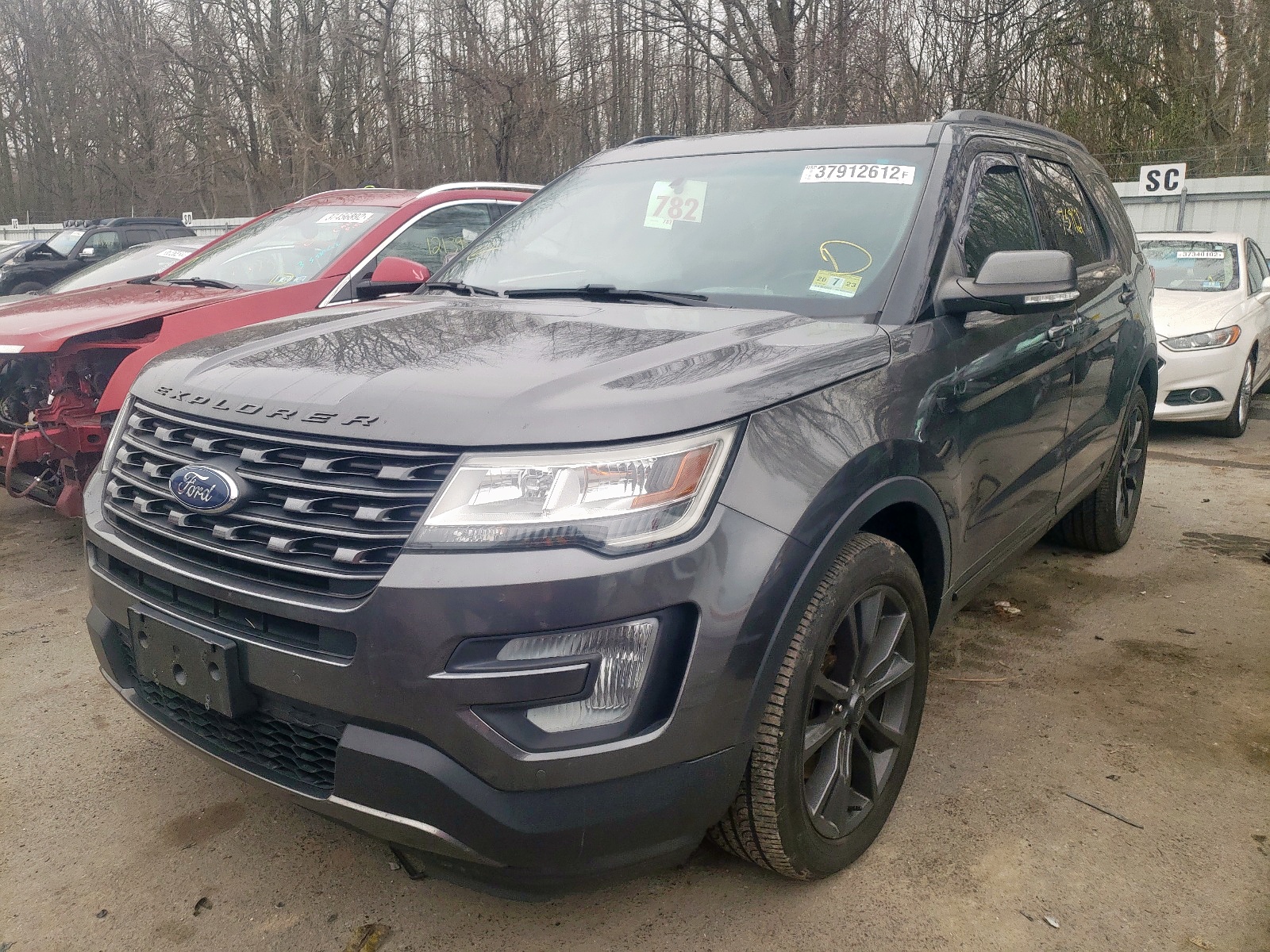 صورة رقم 2 من المزاد - 2017 FORD EXPLORER X مع VIN 1FM5K8D89HGA06909