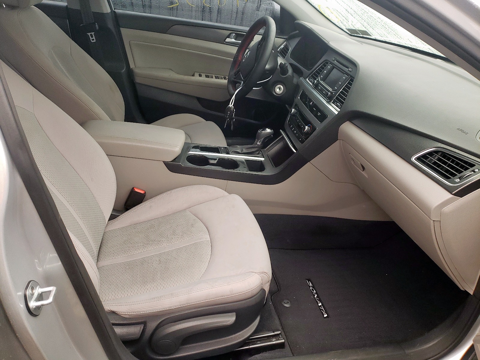 Photo 5 from auction – 2015 HYUNDAI SONATA SPO with VIN 5NPE34AF2FH124130