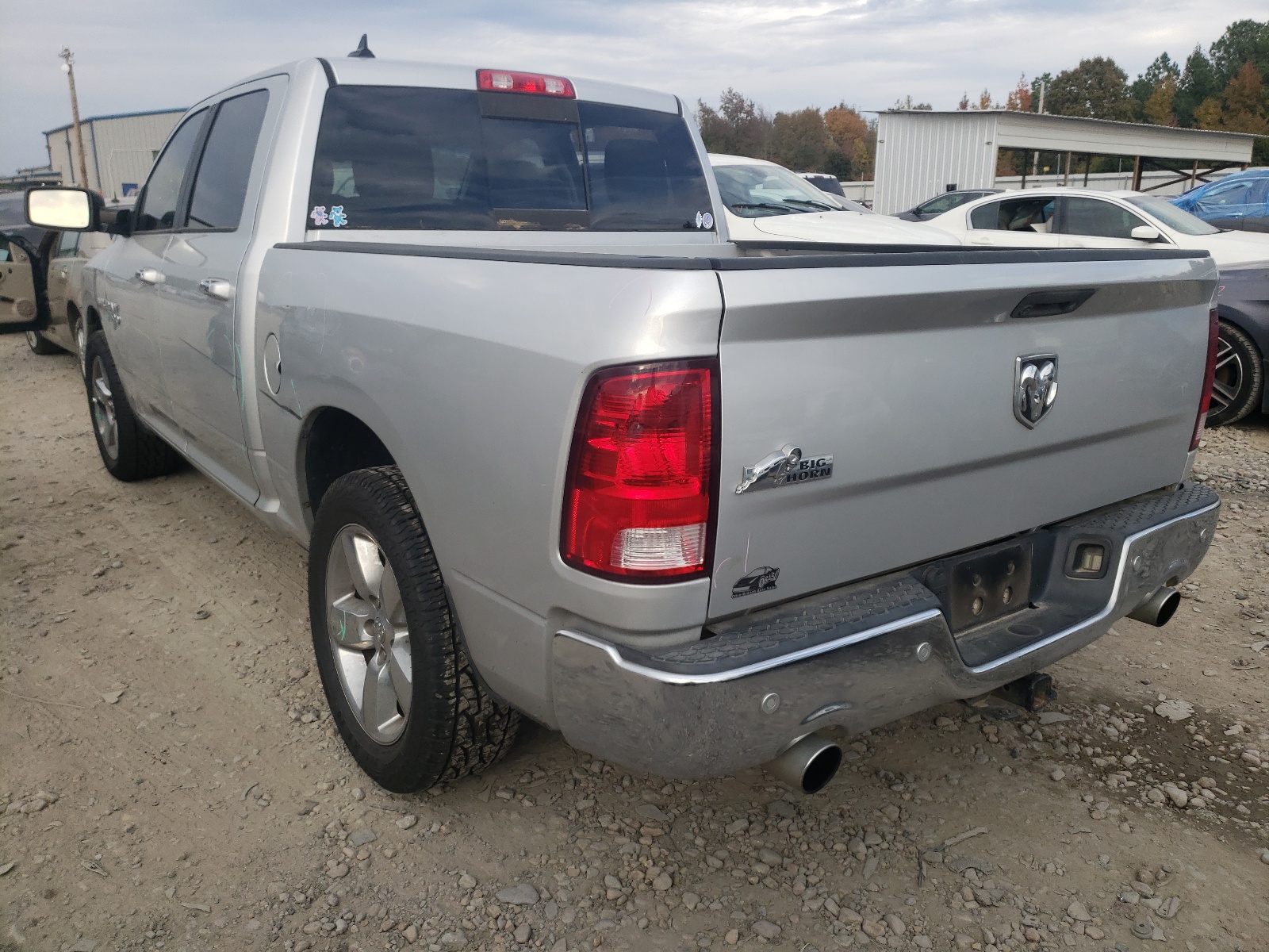 Photo 3 from auction – 2015 RAM 1500 SLT with VIN 1C6RR6LT0FS542936