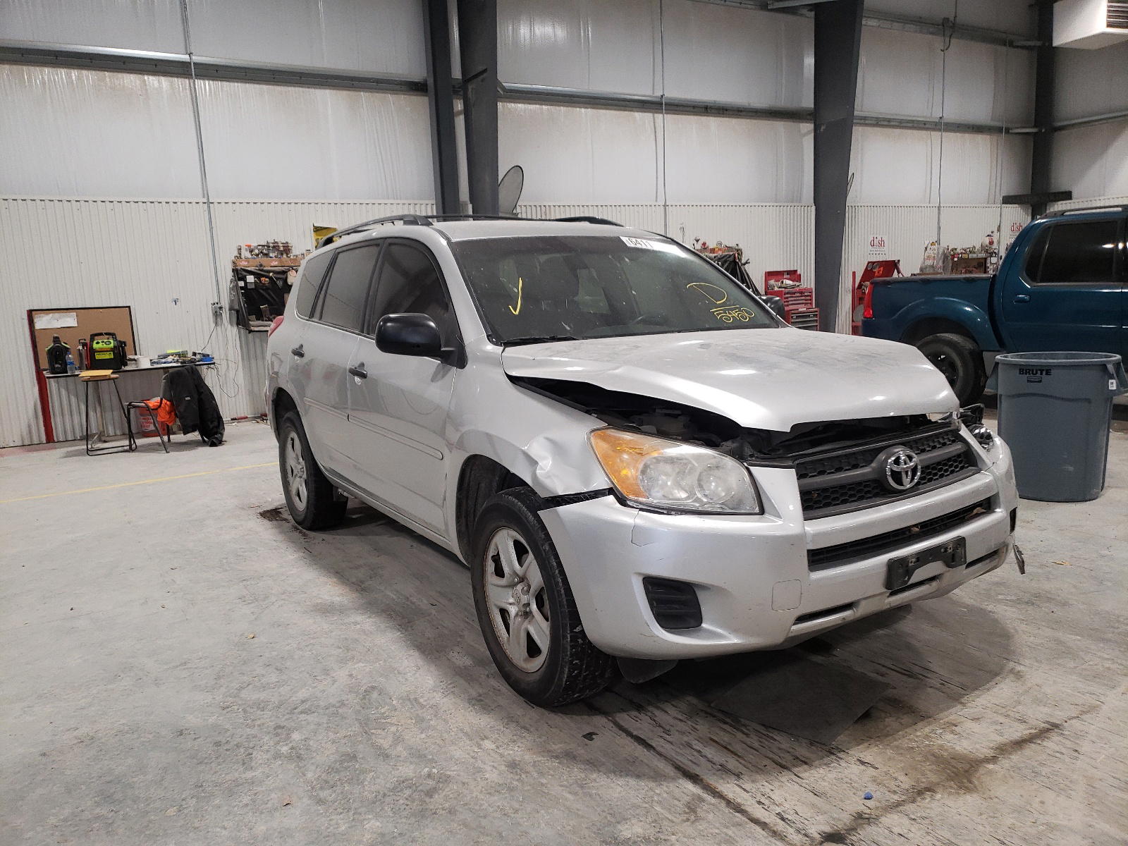 TOYOTA RAV4 2011 with VIN 2T3BF4DVXBW085450 - Photo from auction
