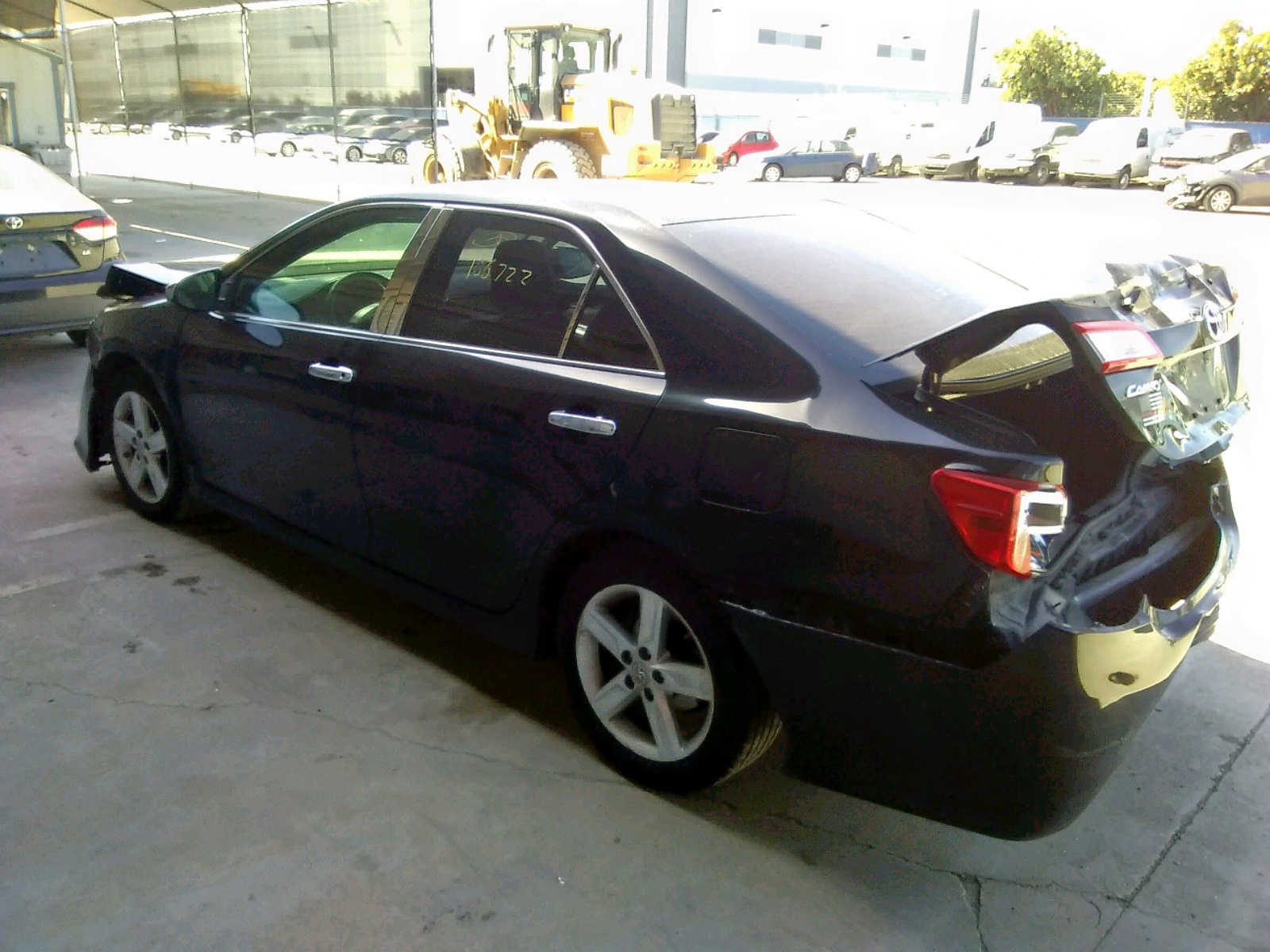 Photo 3 from auction – 2013 TOYOTA CAMRY L with VIN 4T1BF1FK0DU644338