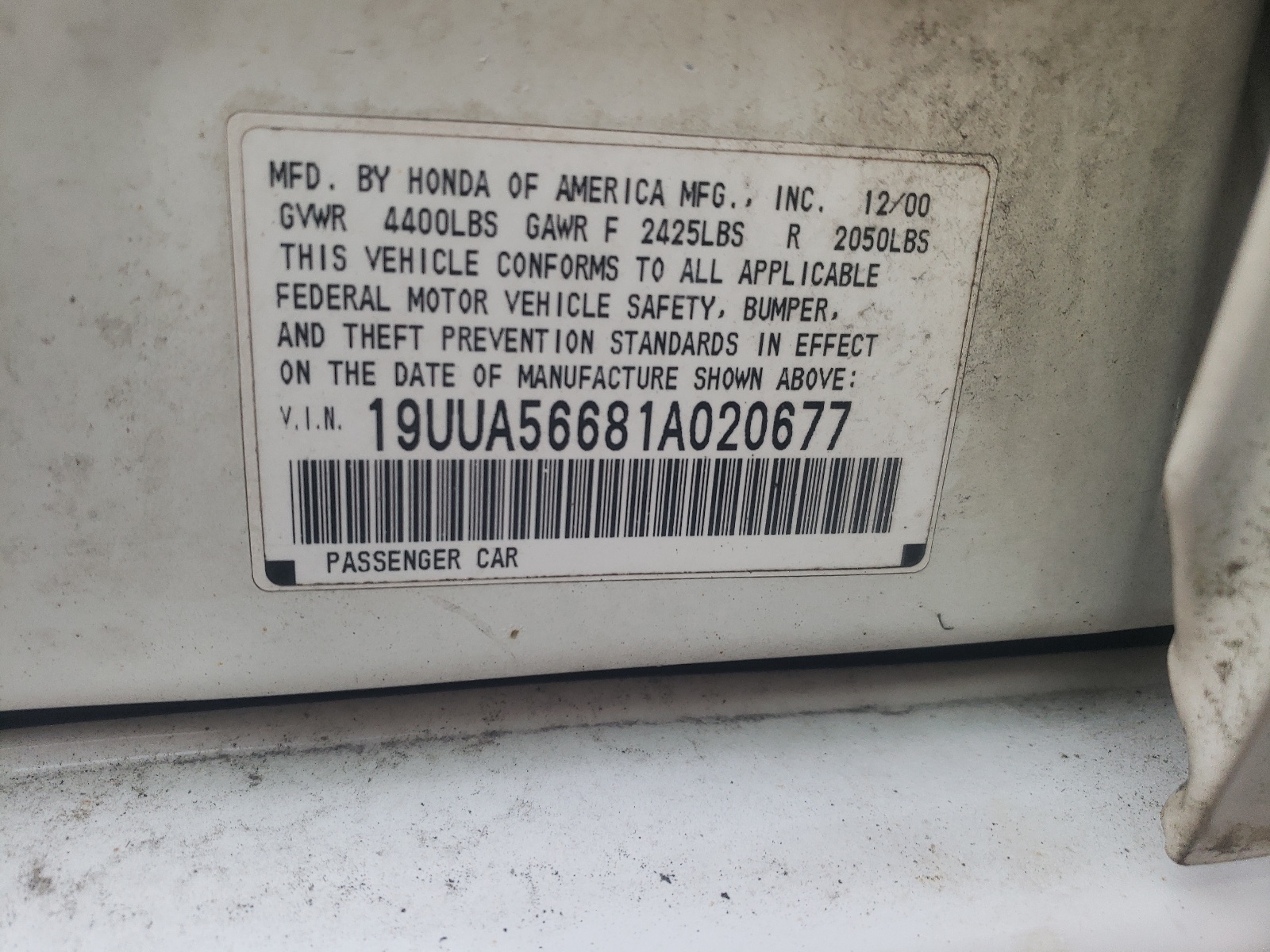 Photo 10 from auction – 2001 ACURA TL with VIN 19UUA56681A020677