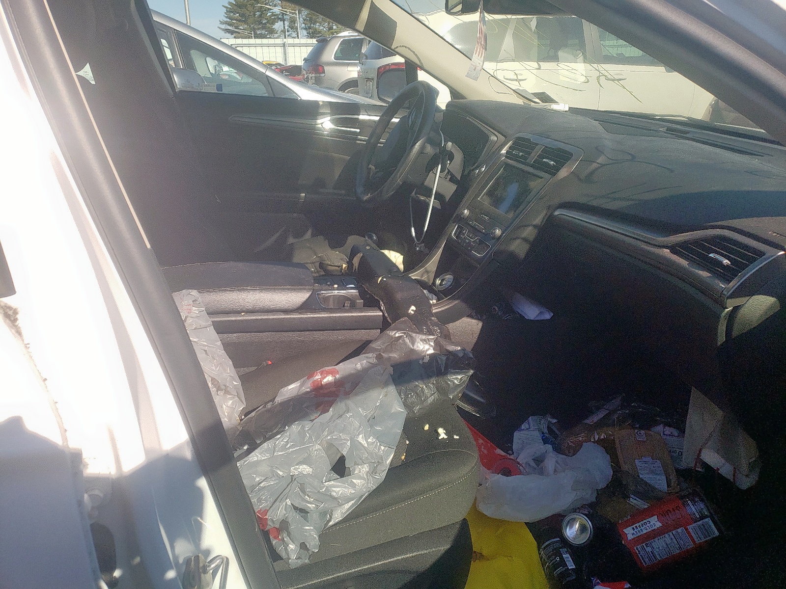 Zdjęcie 5 z aukcji – 2019 FORD FUSION SE z VIN 3FA6P0LU3KR212906