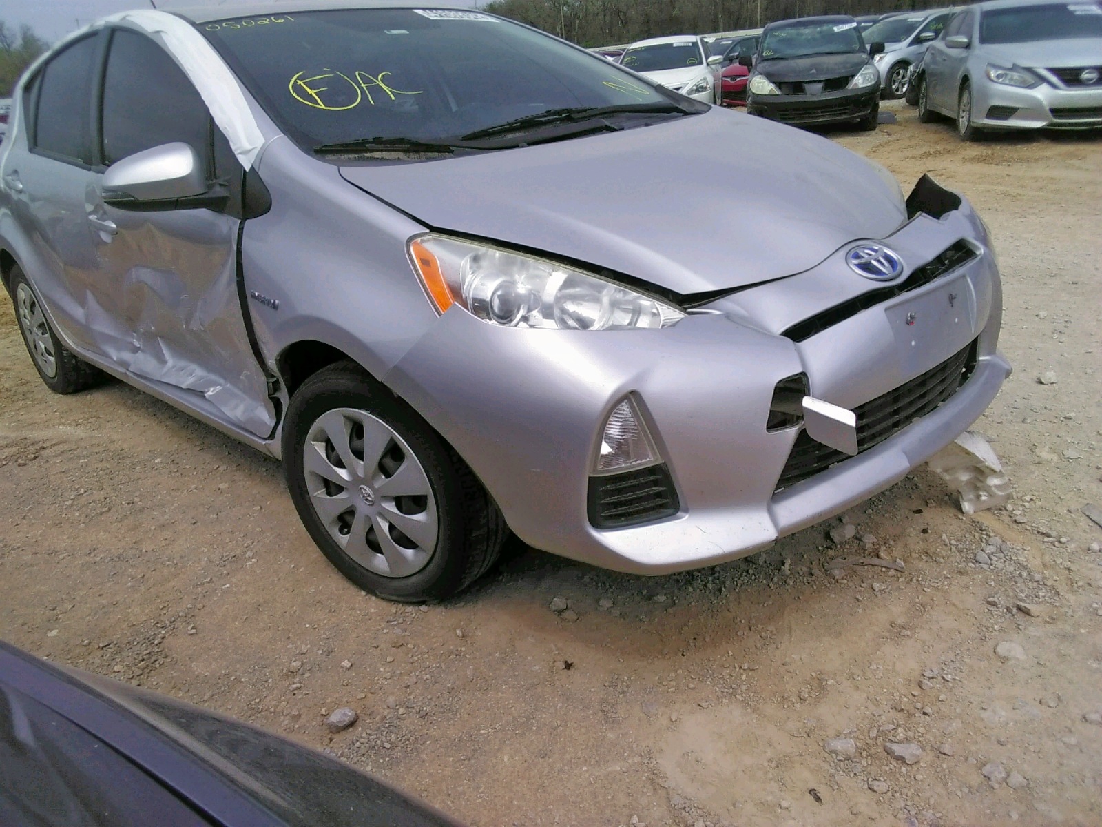 Photo 1 from auction – 2013 TOYOTA PRIUS C with VIN JTDKDTB34D1050261