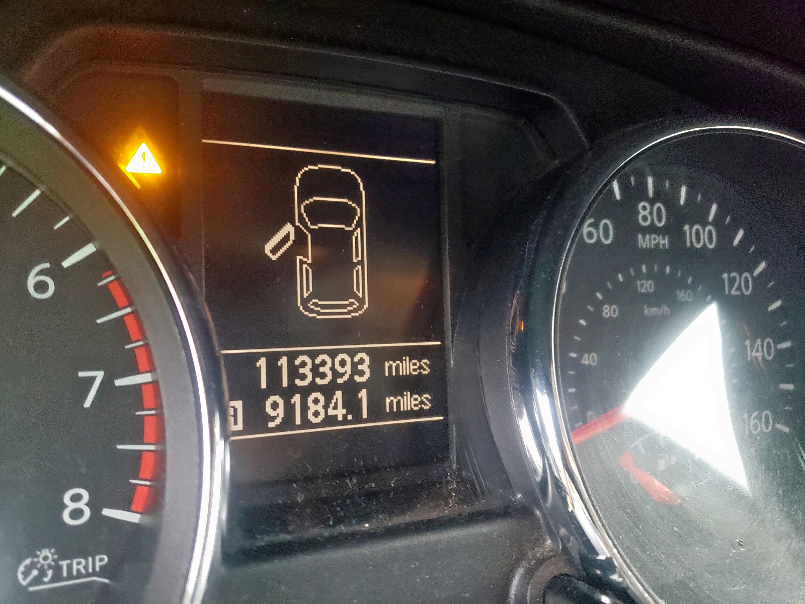 Photo 8 from auction – 2011 NISSAN ROGUE S with VIN JN8AS5MV9BW686531