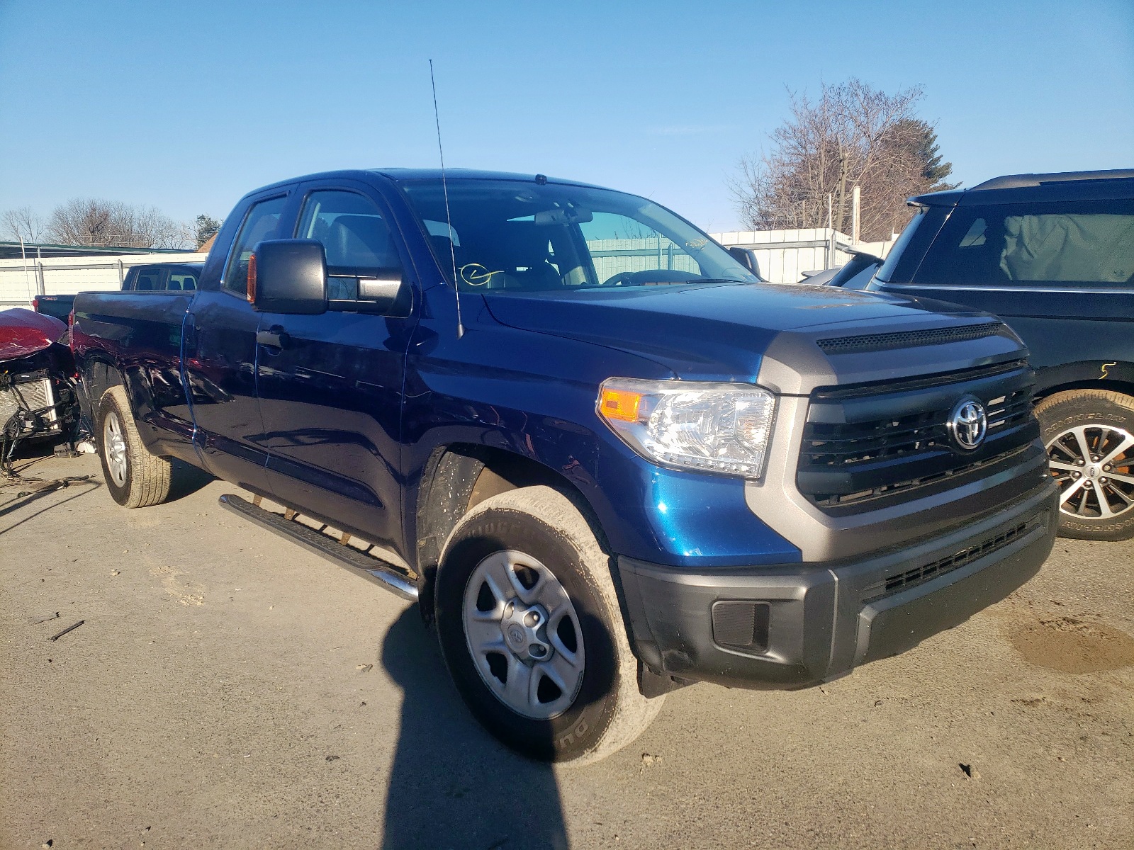 Photo 1 from auction – 2015 TOYOTA TUNDRA DOU with VIN 5TFCY5F19FX018080