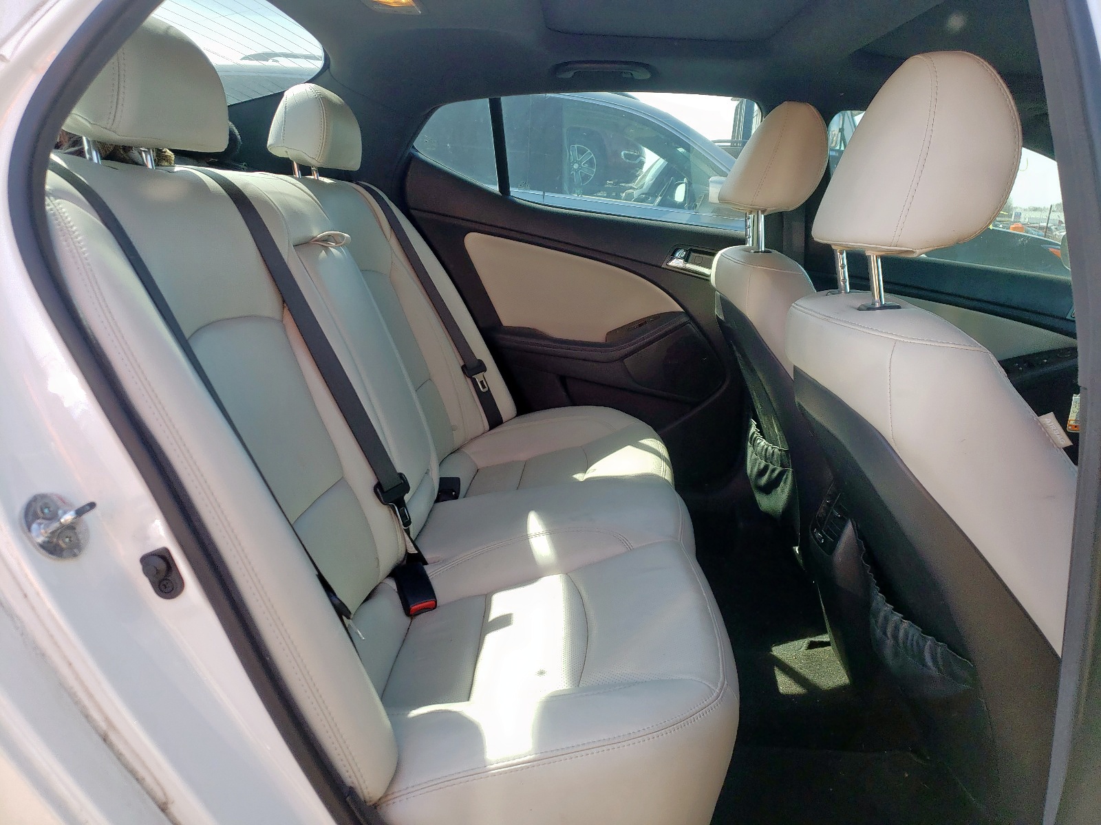 Photo 6 from auction – 2013 KIA OPTIMA SX with VIN 5XXGR4A69DG191212
