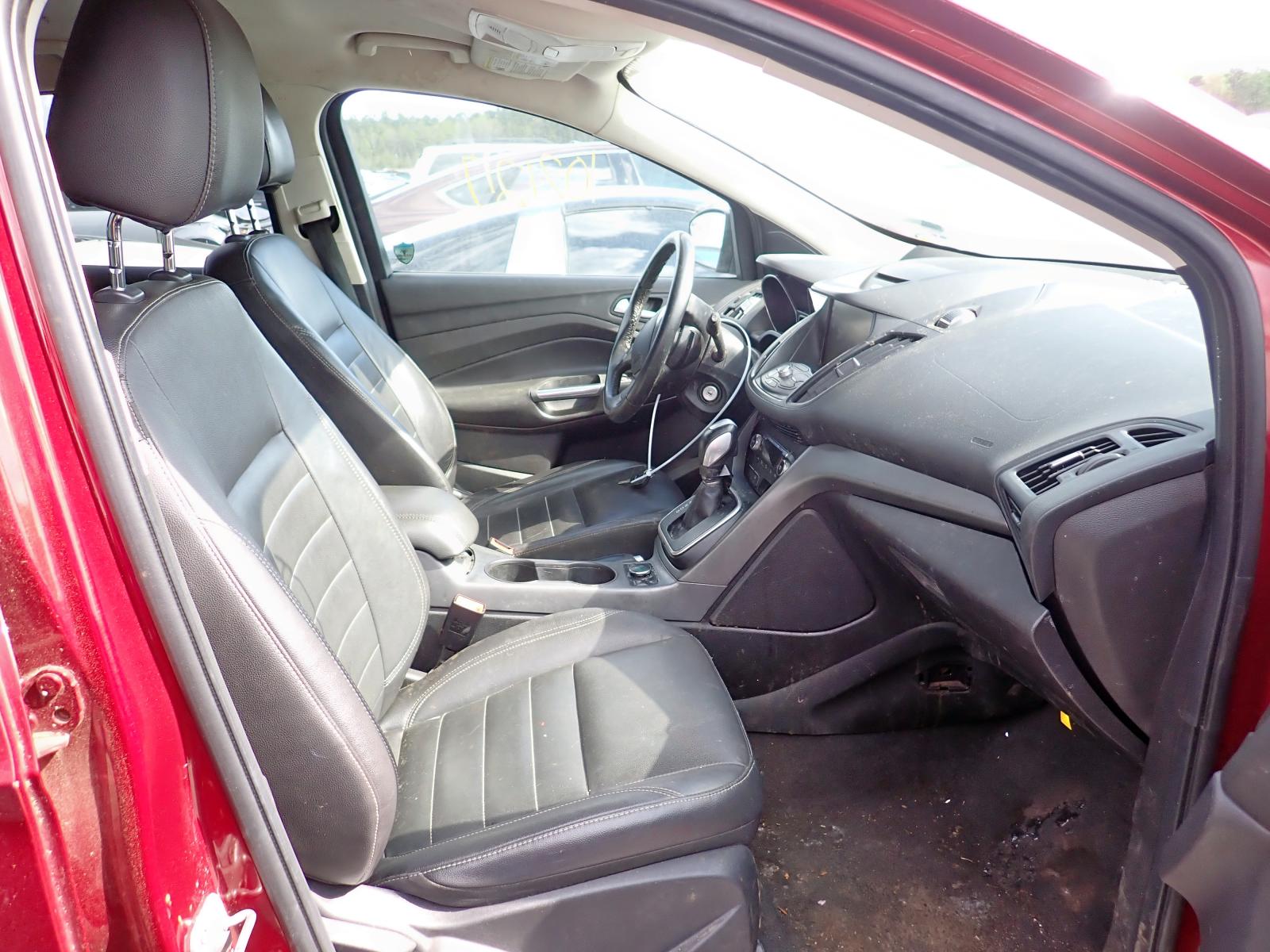 Photo 5 from auction – 2014 FORD ESCAPE SE with VIN 1FMCU0G96EUA50323