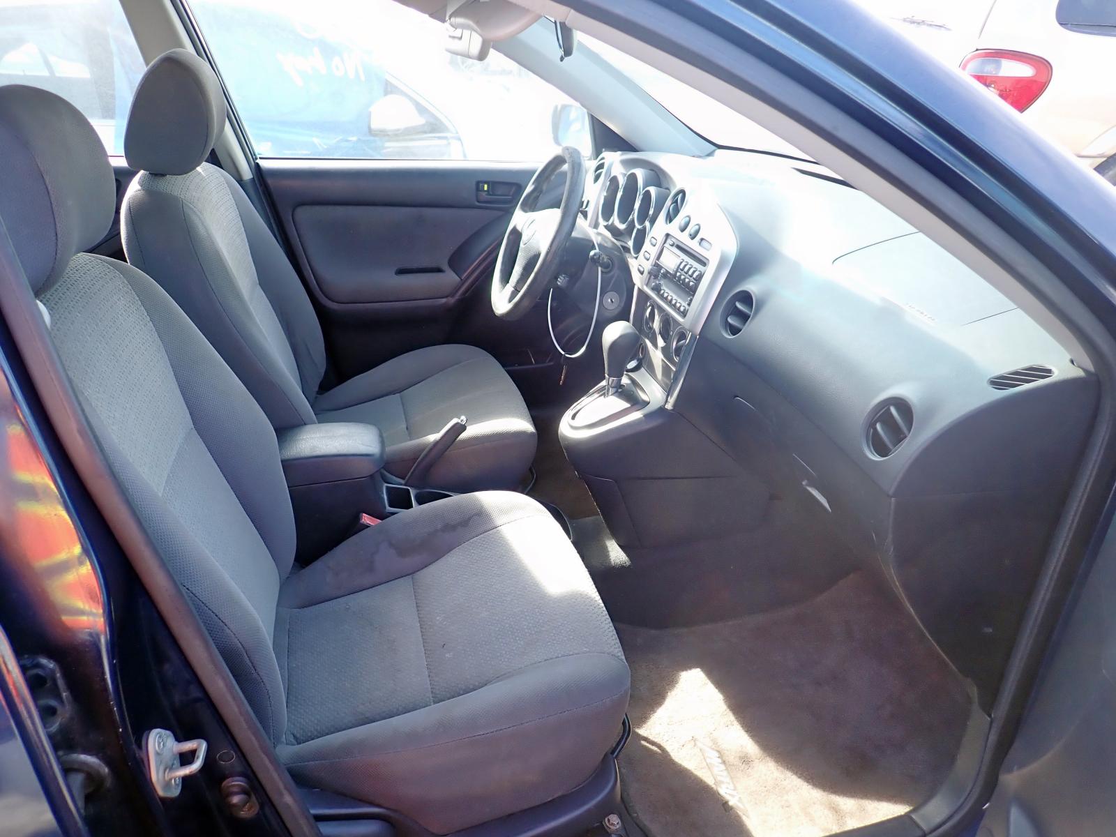 Photo 5 from auction – 2003 TOYOTA MATRIX XR with VIN 2T1KR32E13C093033