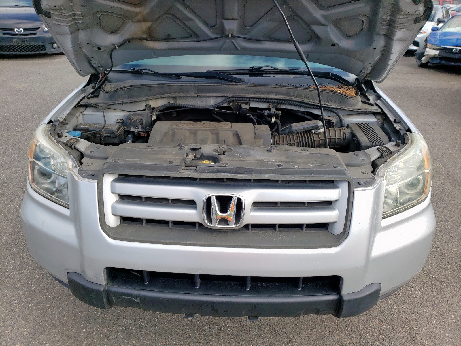 Photo 7 from auction – 2006 HONDA PILOT EX with VIN 2HKYF18736H519600