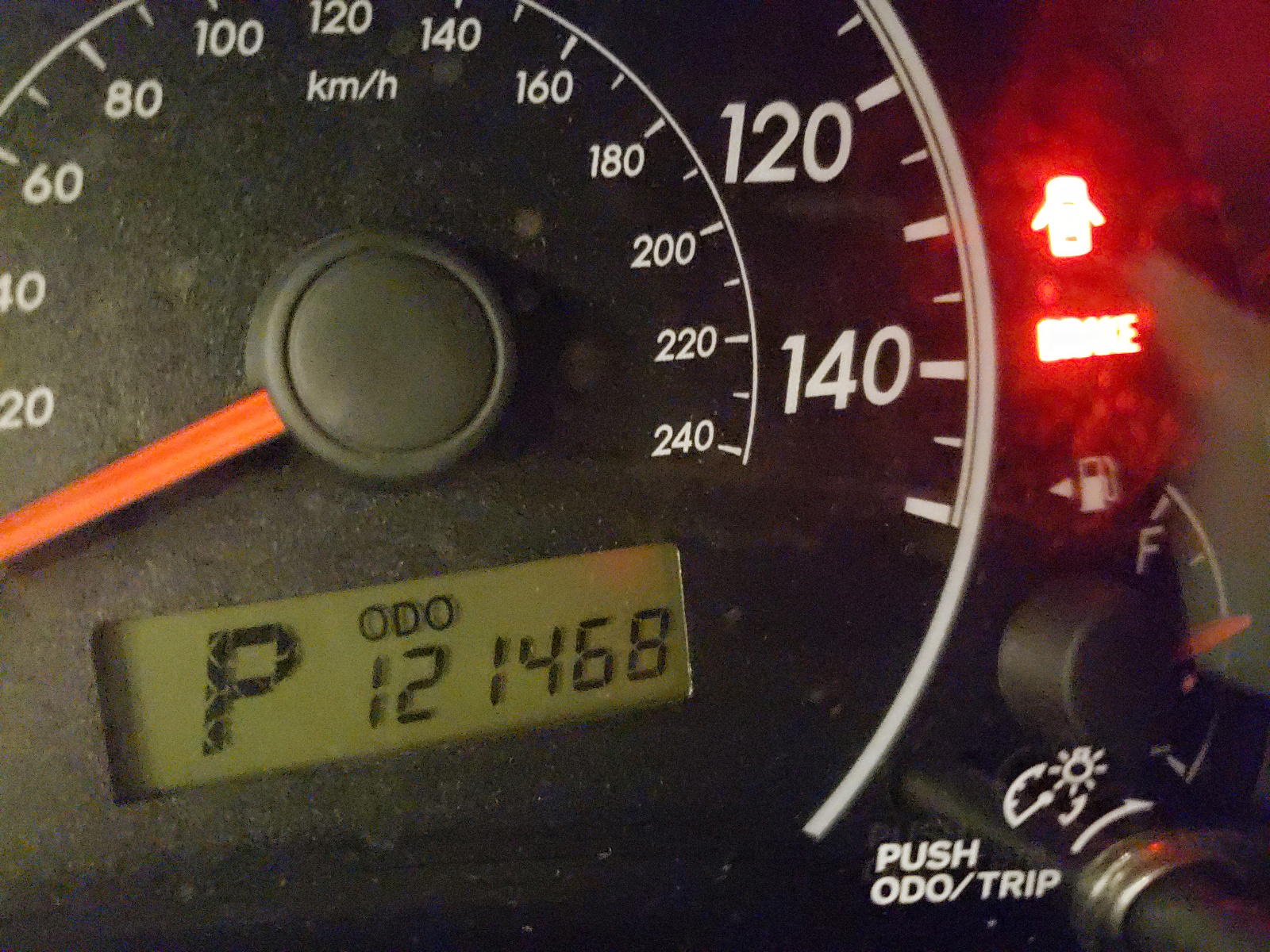 Photo 8 from auction – 2013 TOYOTA COROLLA BA with VIN 2T1BU4EE4DC106620